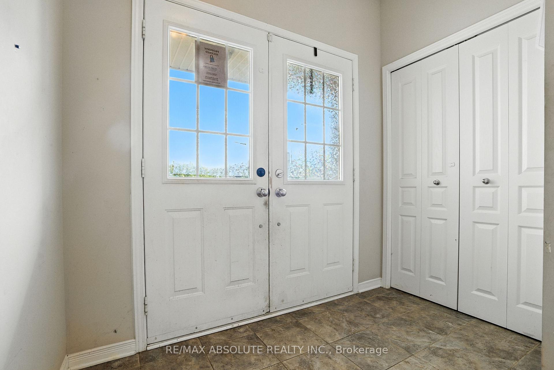 Photo 3 of 377 Celtic Ridge Crescent, Ottawa, Kanata - Morgan's Grant/South March — HOMEH