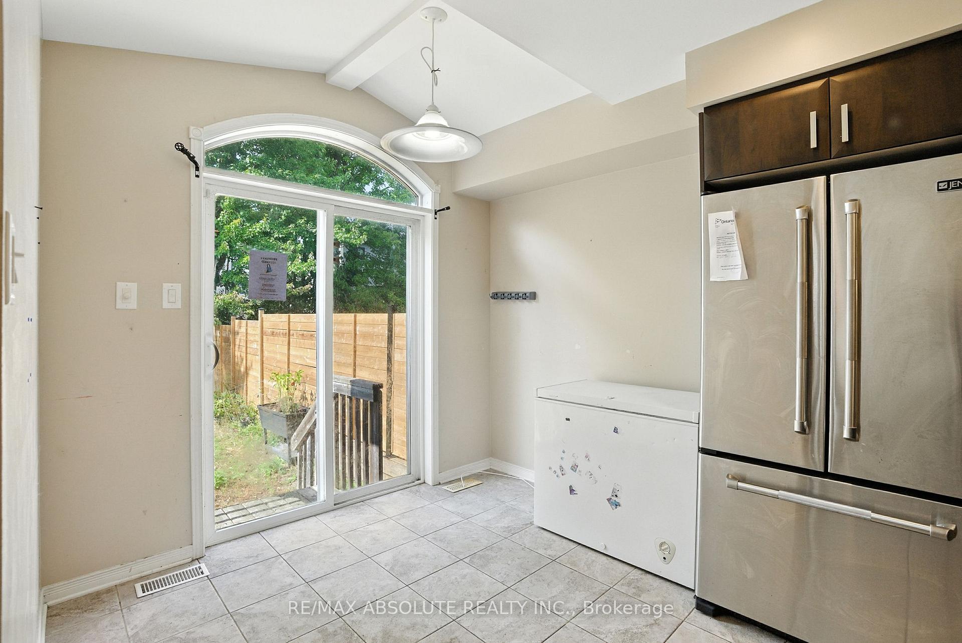 Photo 11 of 377 Celtic Ridge Crescent, Ottawa, Kanata - Morgan's Grant/South March — HOMEH