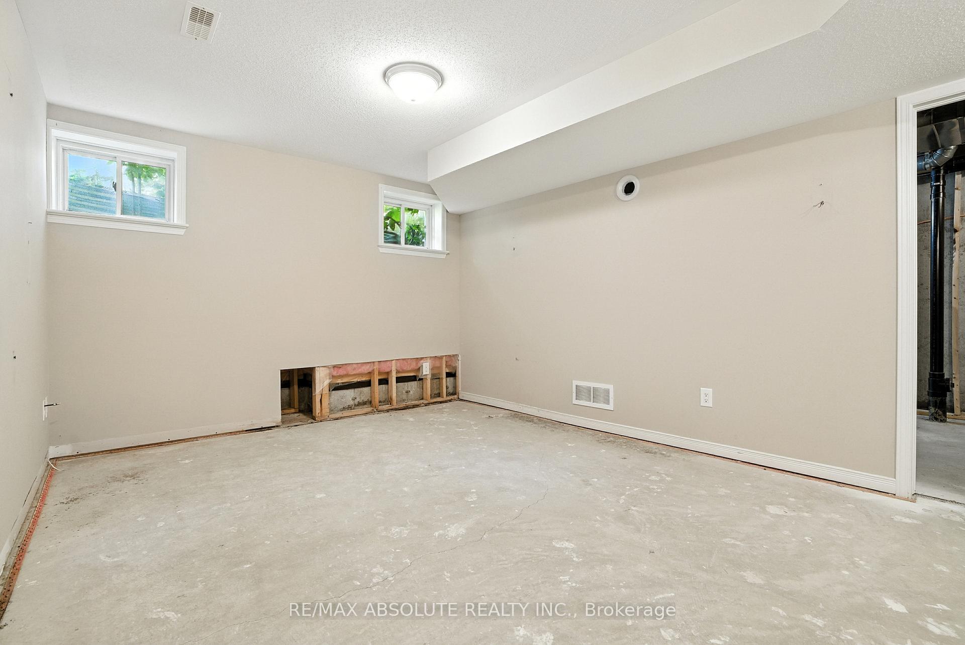 Photo 23 of 377 Celtic Ridge Crescent, Ottawa, Kanata - Morgan's Grant/South March — HOMEH