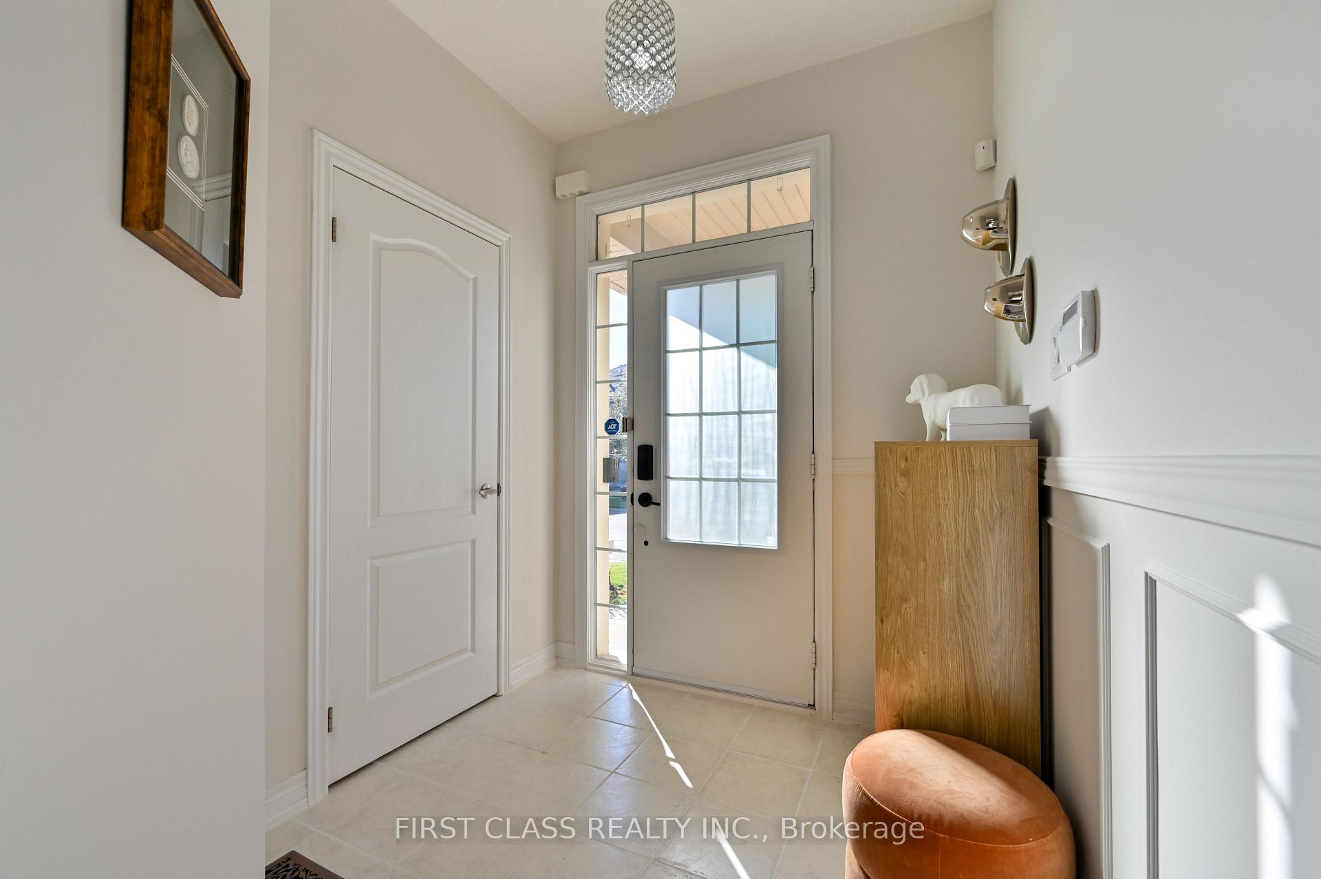 Photo 3 of 12 Princess Diana Drive, Markham, Cathedraltown — HOMEH
