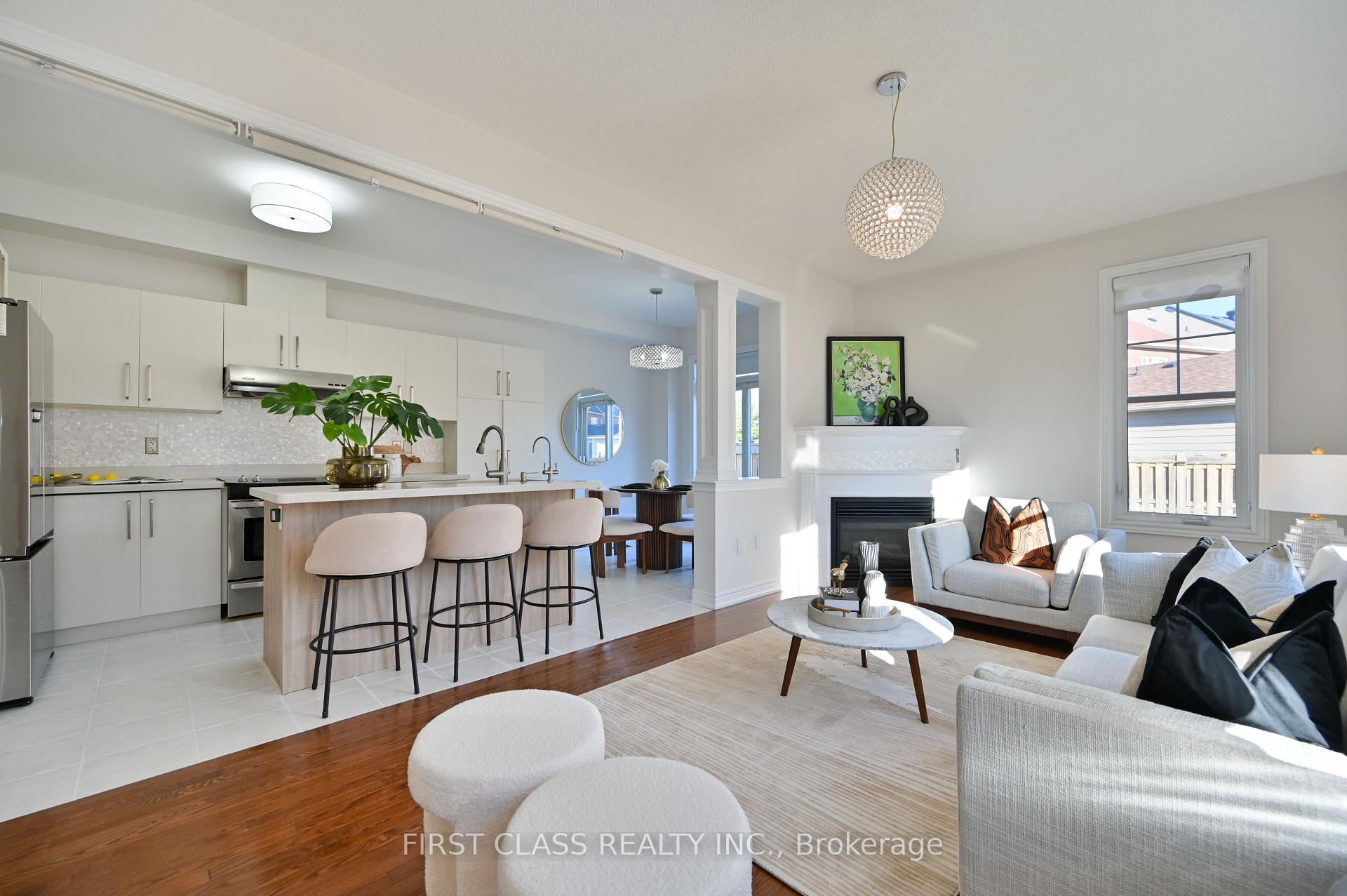 Photo 7 of 12 Princess Diana Drive, Markham, Cathedraltown — HOMEH