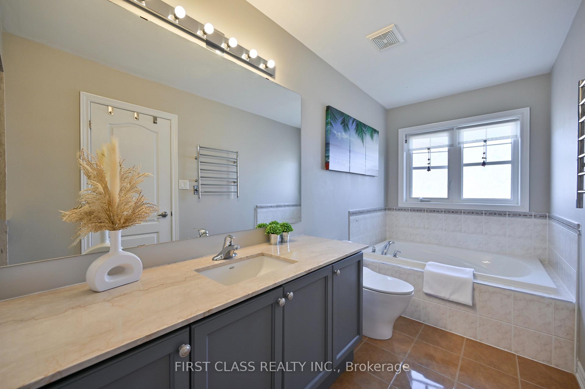 Photo 24 of 12 Princess Diana Drive, Markham, Cathedraltown — HOMEH