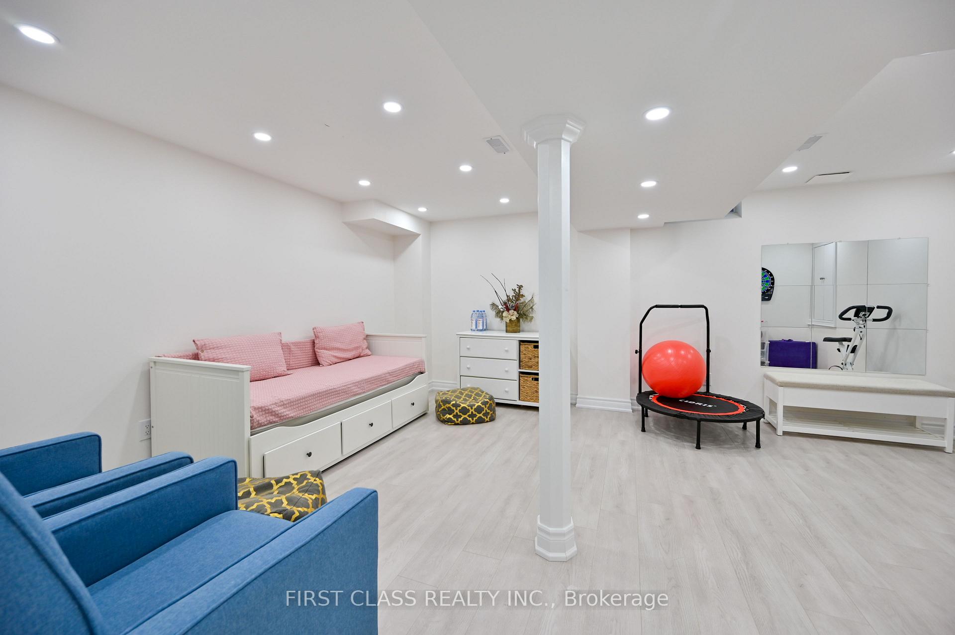 Photo 32 of 12 Princess Diana Drive, Markham, Cathedraltown — HOMEH