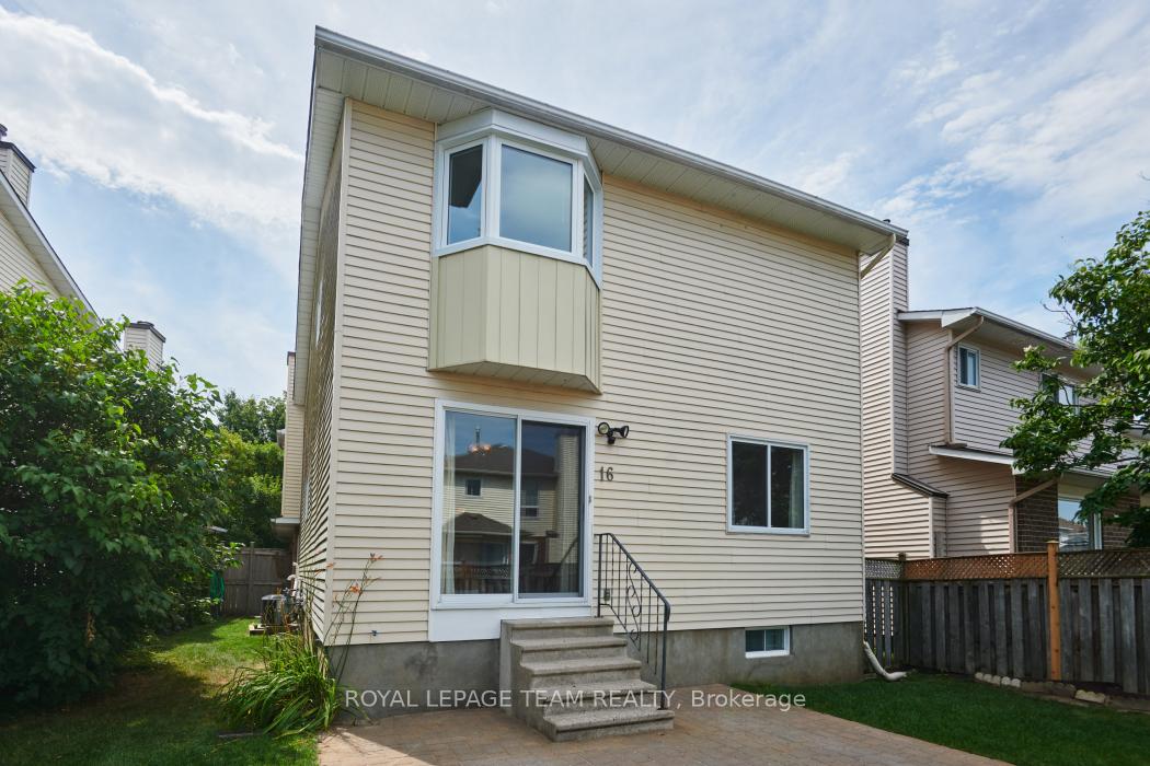 Photo 30 of 16 Chickasaw Crescent, Ottawa, Kanata - Bridlewood — HOMEH