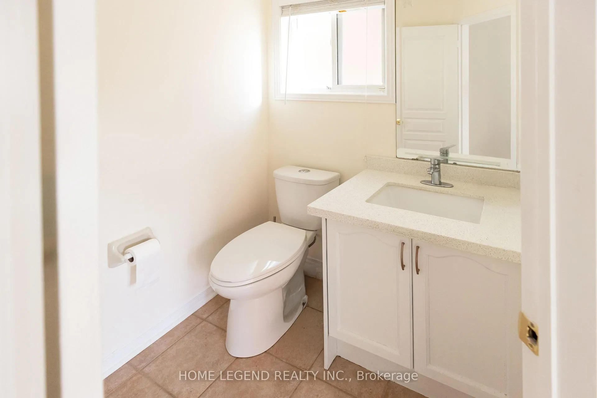 Photo 8 of 48 Warren Bradley Street, Markham, Berczy — HOMEH