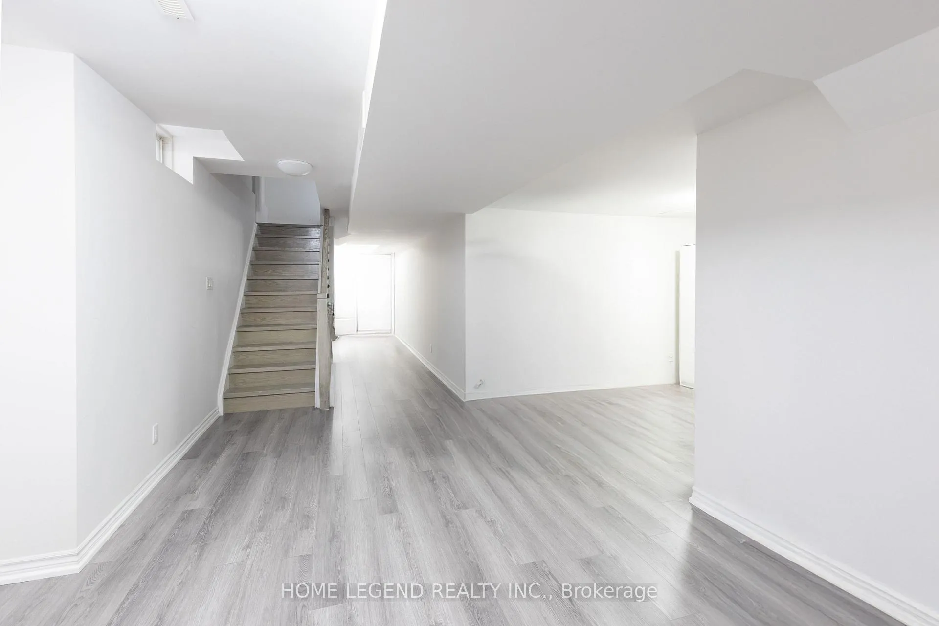 Photo 15 of 48 Warren Bradley Street, Markham, Berczy — HOMEH