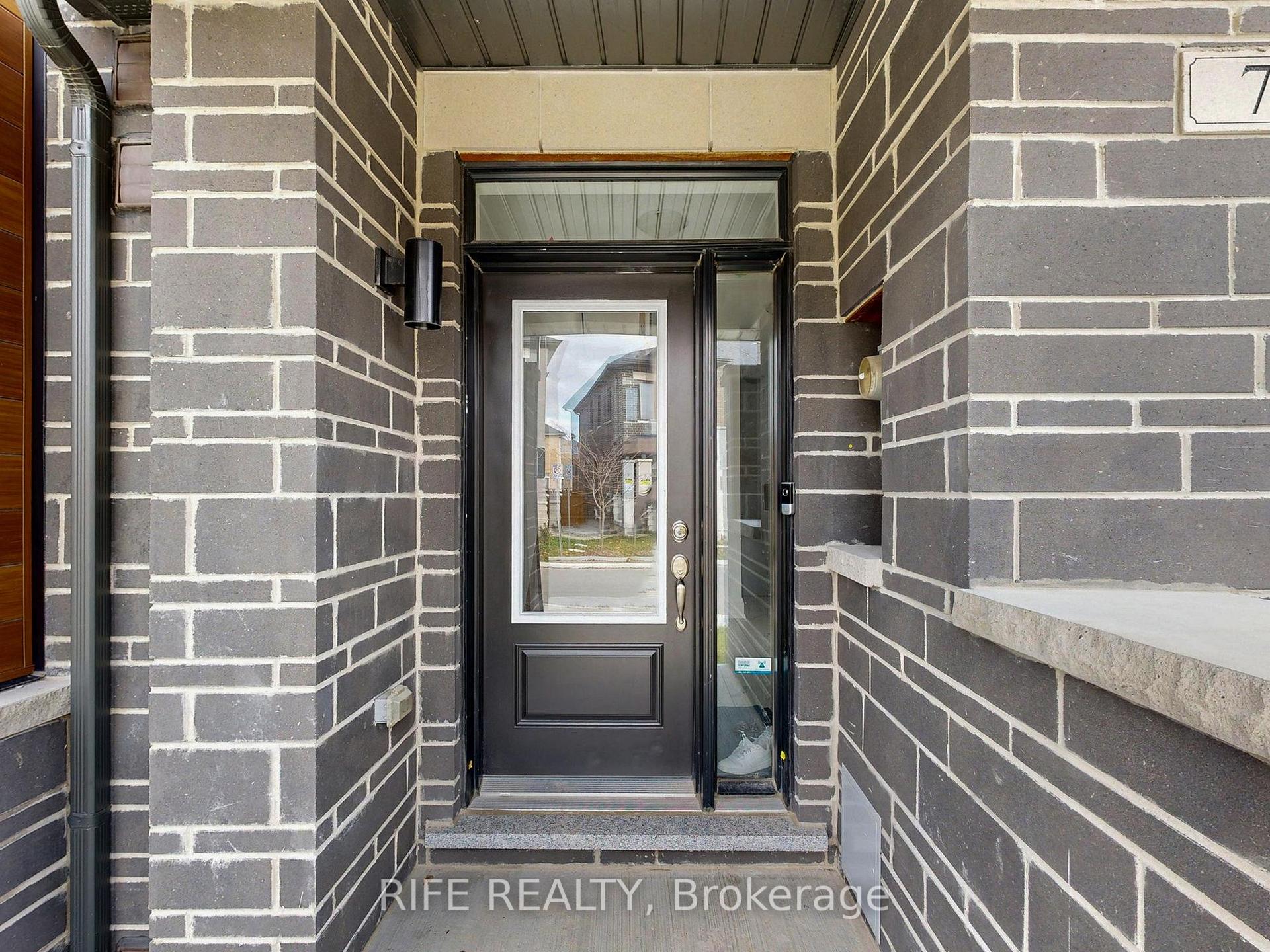 Photo 2 of 7 Arthur White Lane, Markham, Wismer — HOMEH