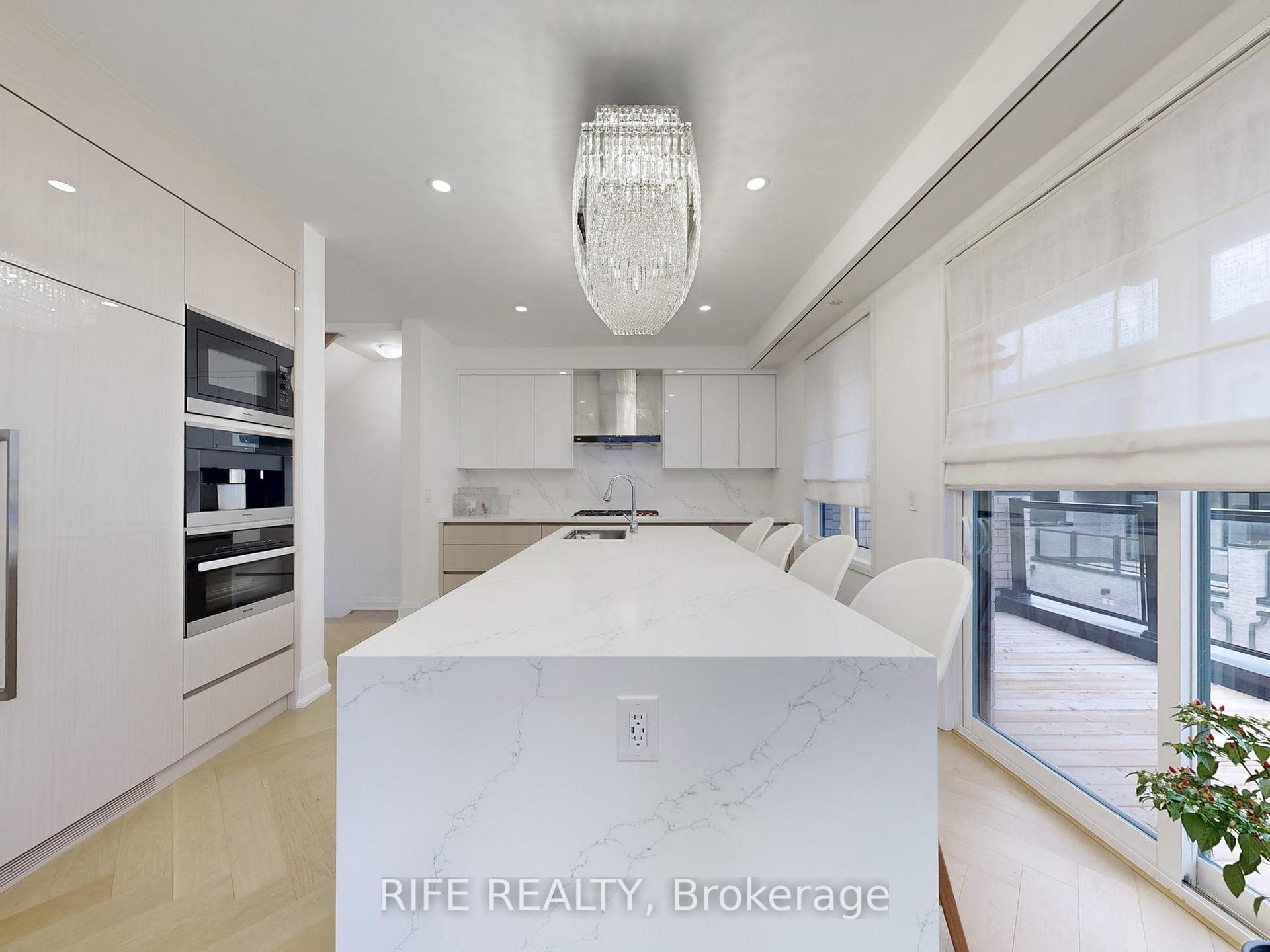 Photo 10 of 7 Arthur White Lane, Markham, Wismer — HOMEH