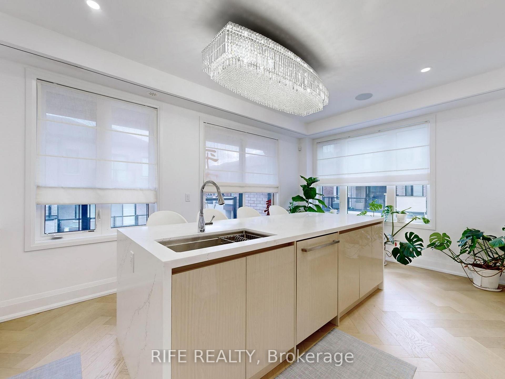 Photo 13 of 7 Arthur White Lane, Markham, Wismer — HOMEH