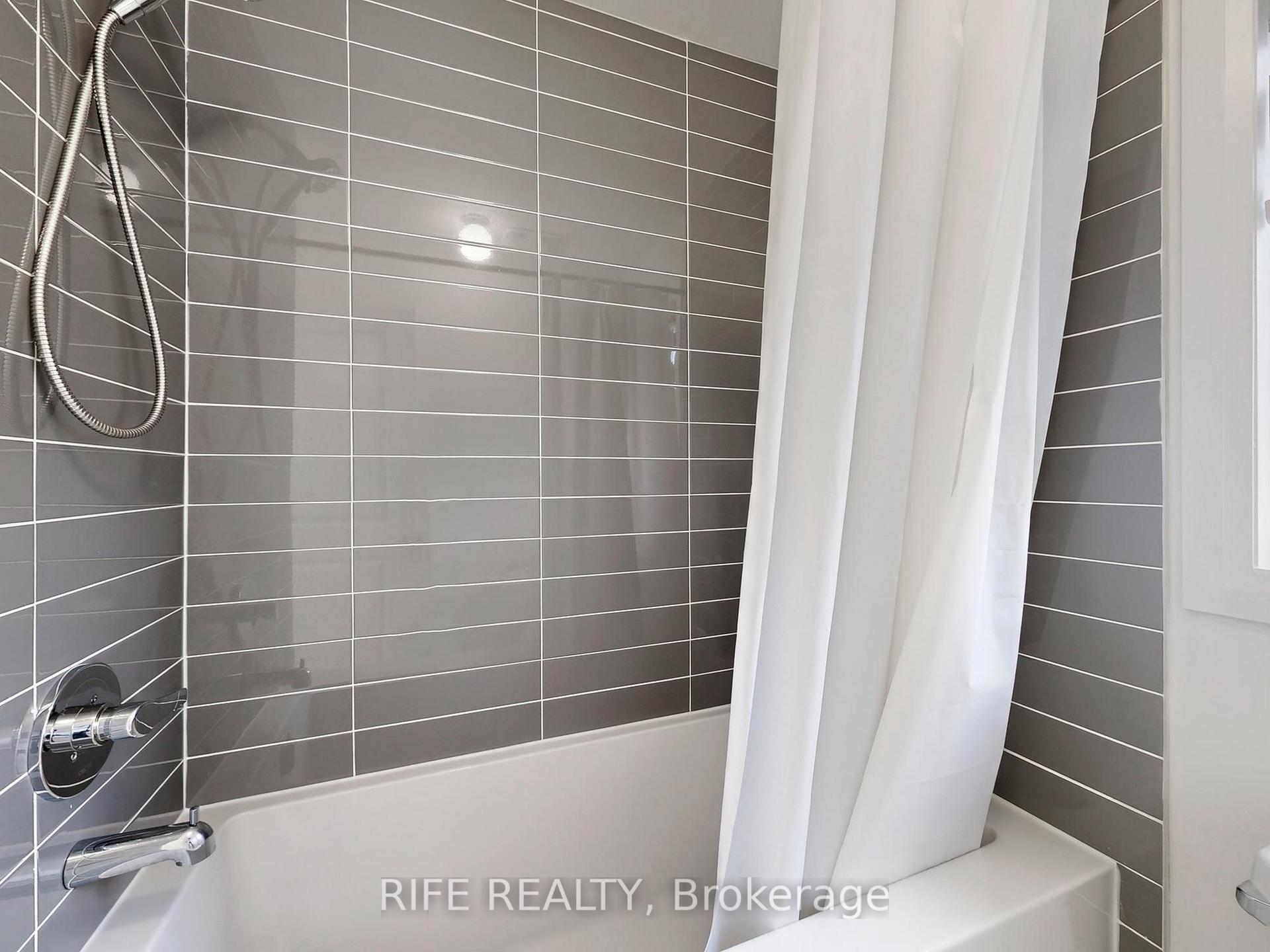 Photo 27 of 7 Arthur White Lane, Markham, Wismer — HOMEH