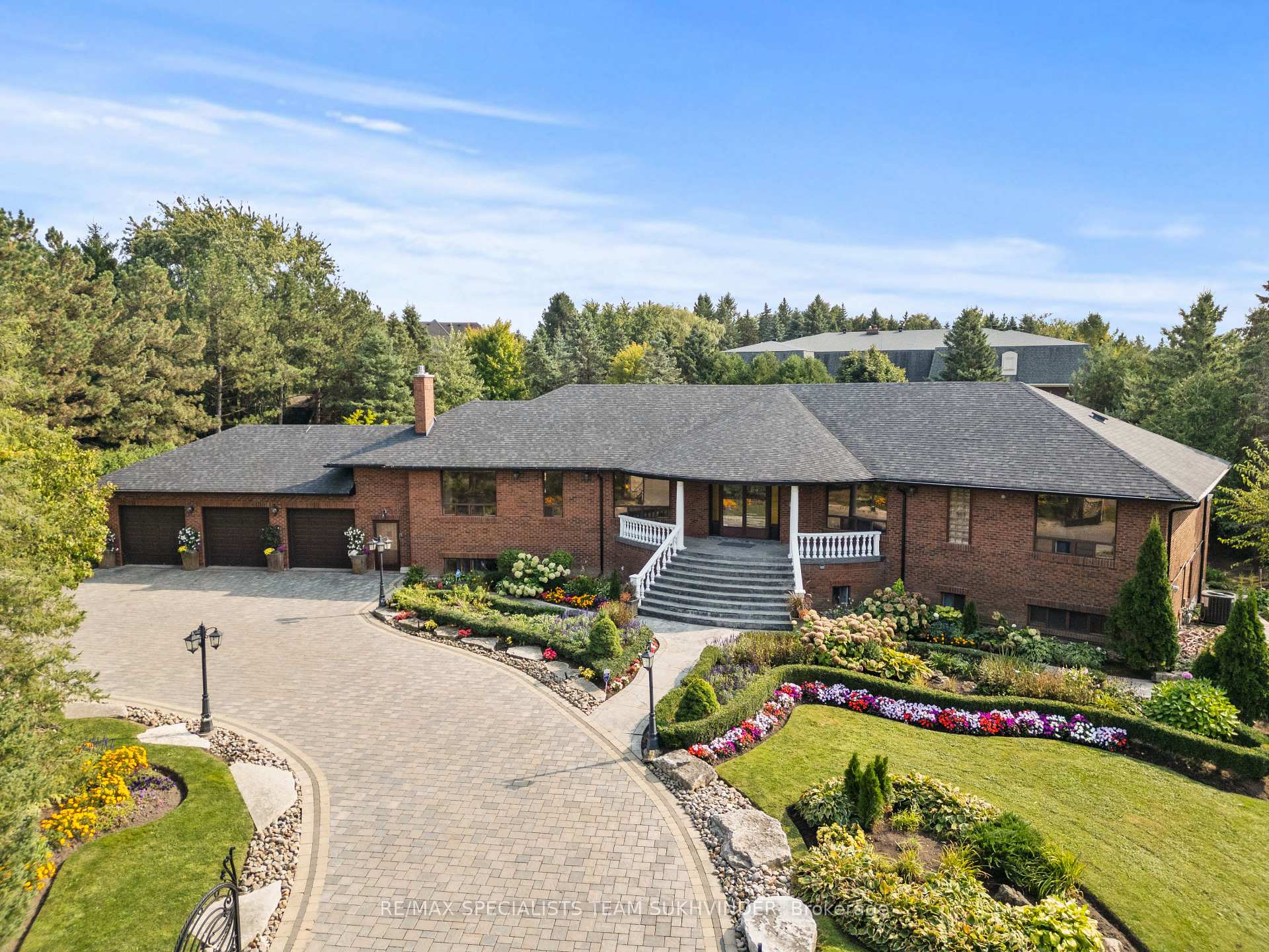 Front of 109 Collard Drive