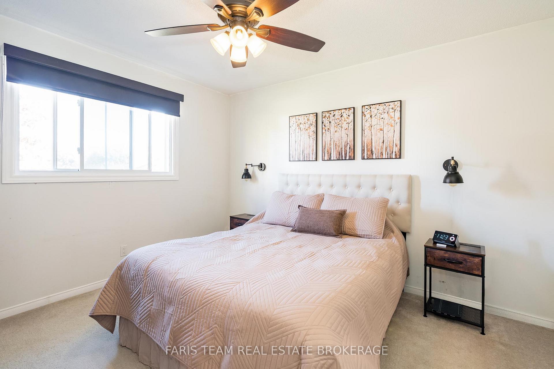 Photo 12 of 2275 Webb Street, Innisfil, Stroud — HOMEH