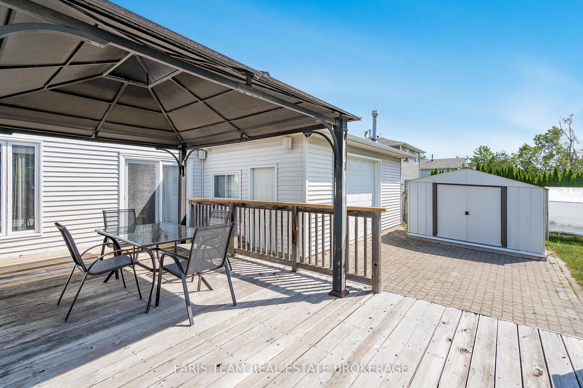 Photo 20 of 2275 Webb Street, Innisfil, Stroud — HOMEH