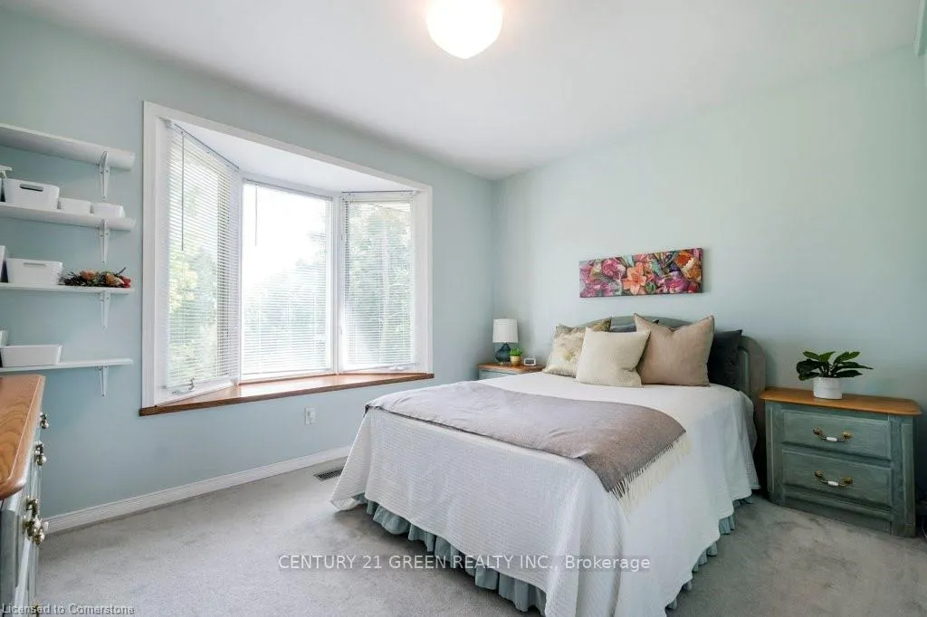 Photo 13 of 164 Dundas Street E, Hamilton, Waterdown — HOMEH