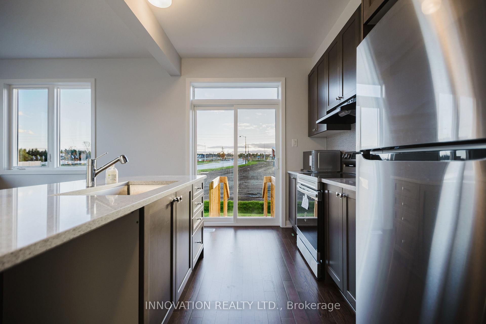 Photo 14 of 101 Tonic Crescent, Ottawa, Kanata - Morgan's Grant/South March — HOMEH