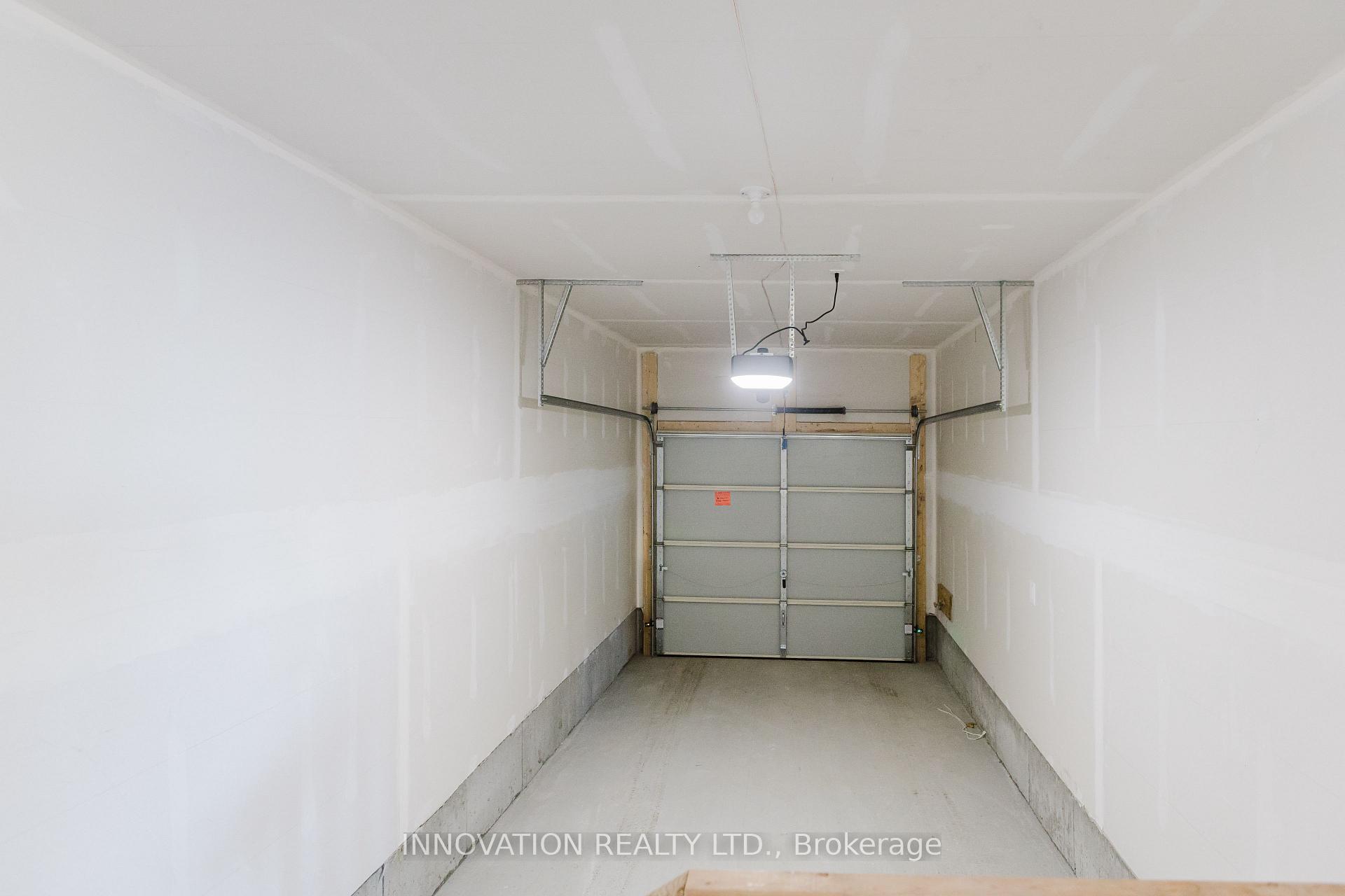 Photo 17 of 101 Tonic Crescent, Ottawa, Kanata - Morgan's Grant/South March — HOMEH