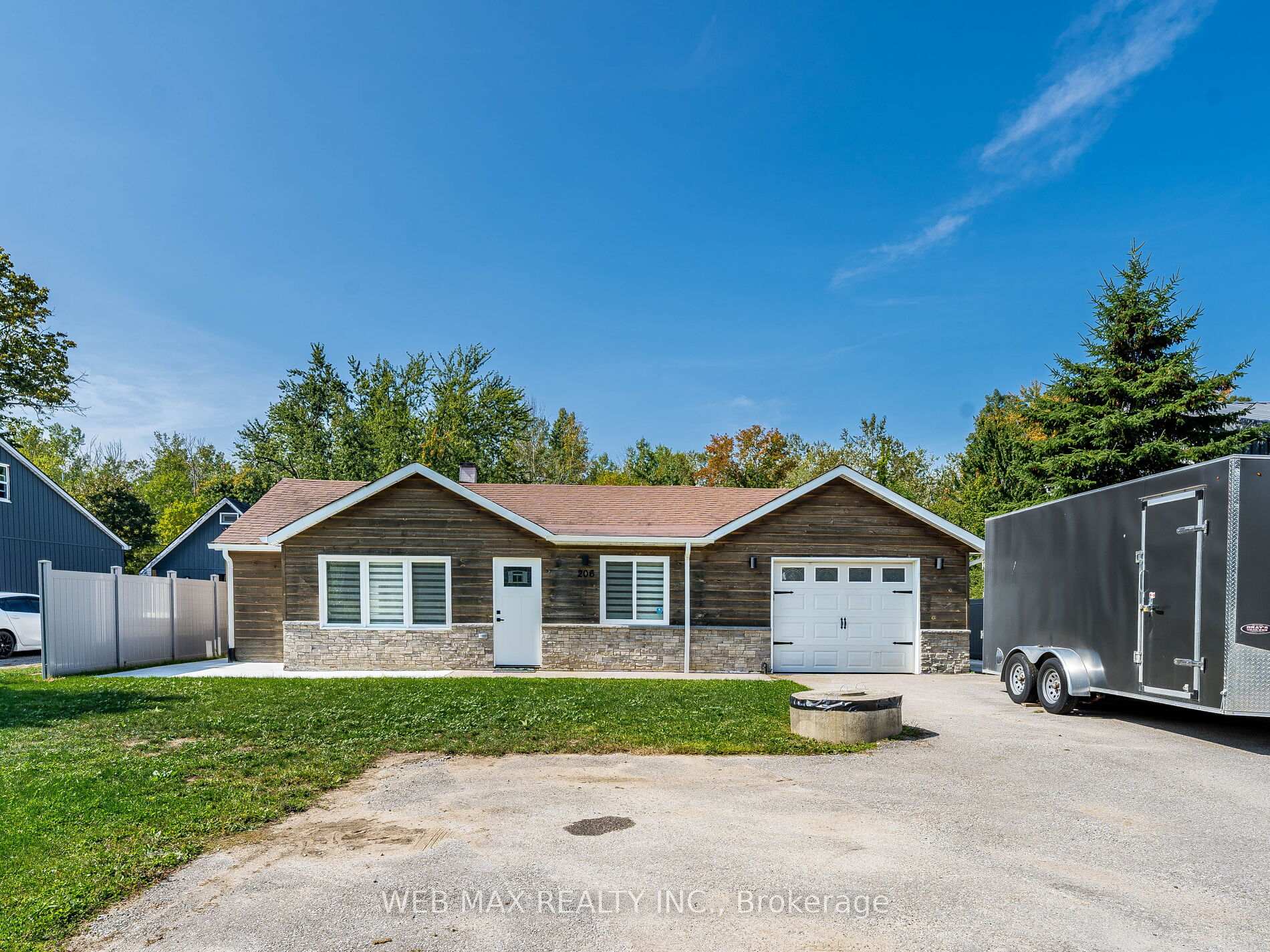 Photo 1 of 206 Parkview Drive, Innisfil, Gilford — HOMEH