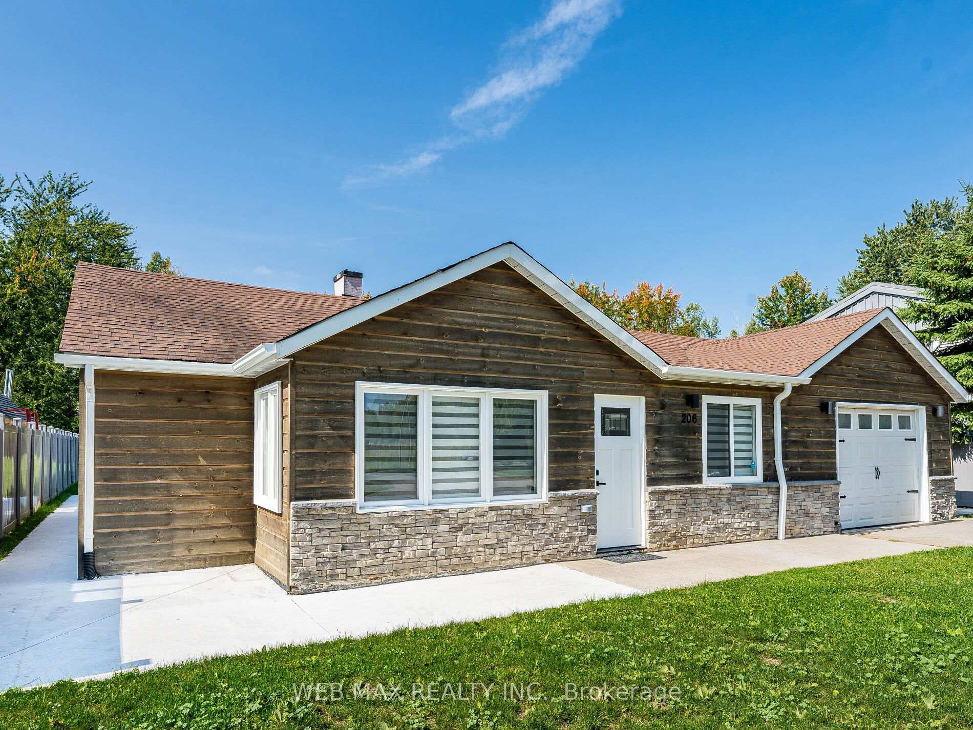 Photo 3 of 206 Parkview Drive, Innisfil, Gilford — HOMEH