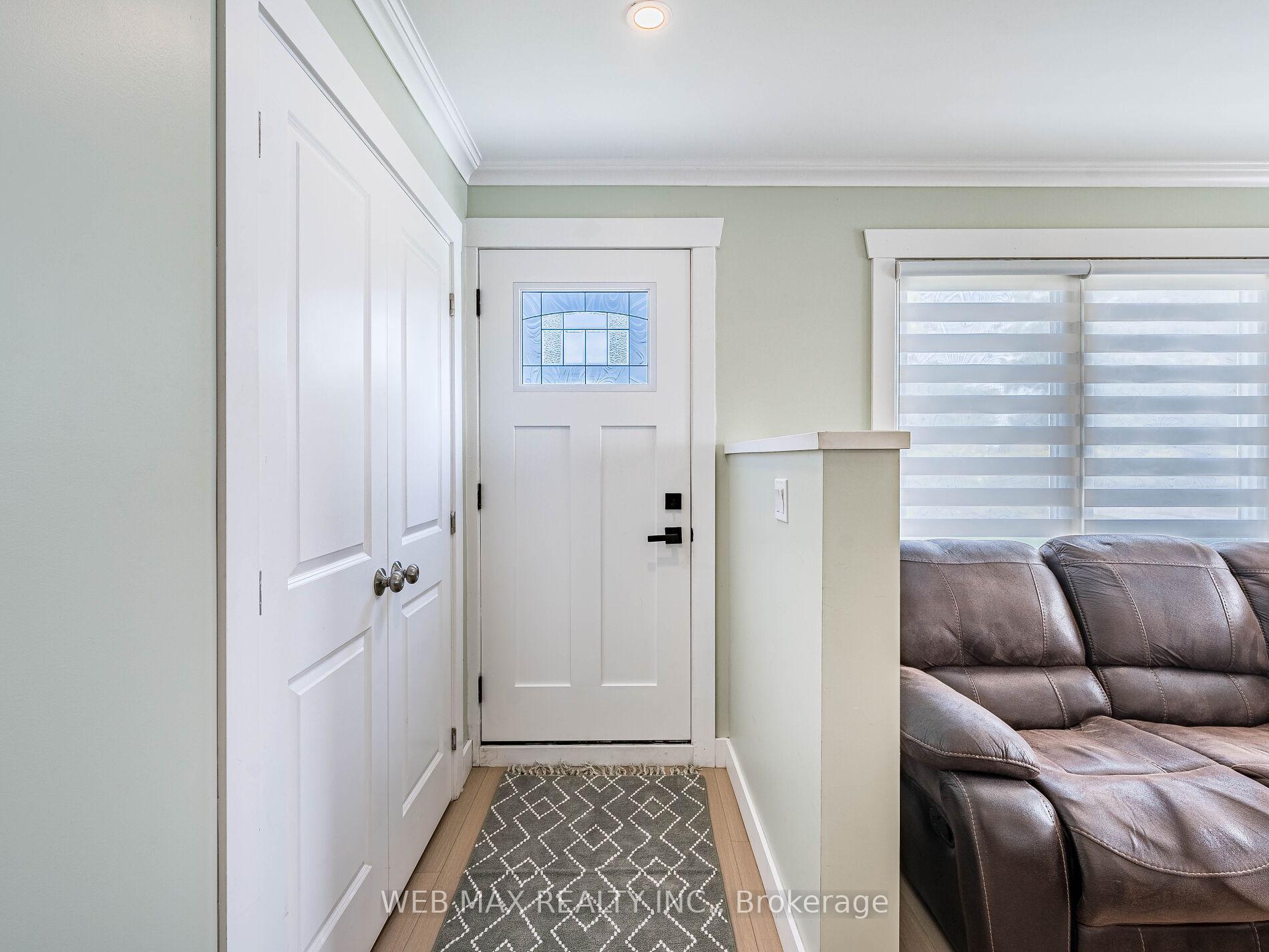 Photo 9 of 206 Parkview Drive, Innisfil, Gilford — HOMEH