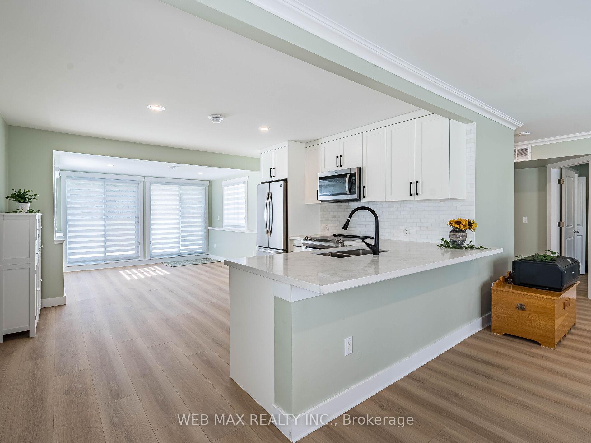 Photo 16 of 206 Parkview Drive, Innisfil, Gilford — HOMEH