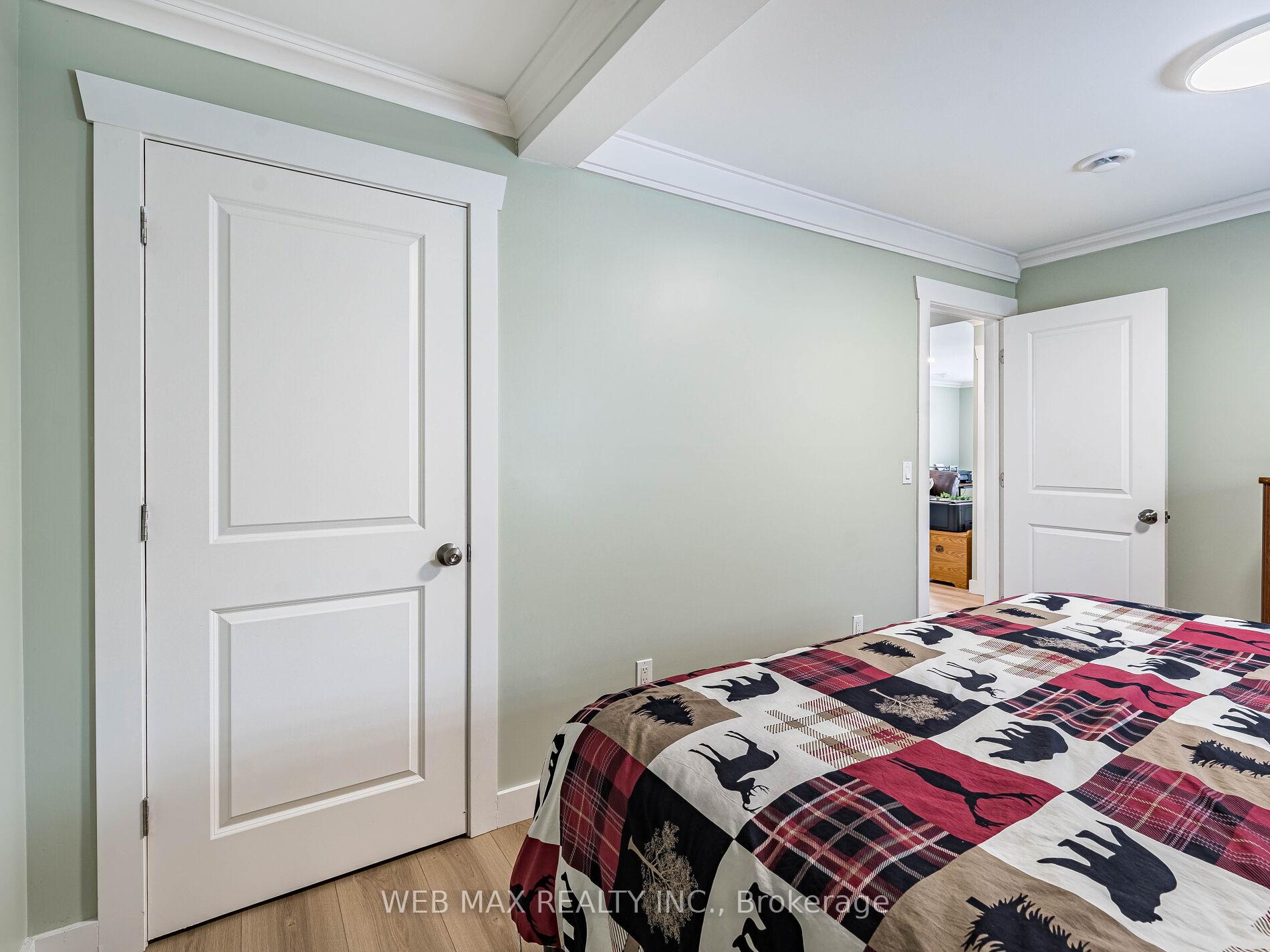 Photo 31 of 206 Parkview Drive, Innisfil, Gilford — HOMEH