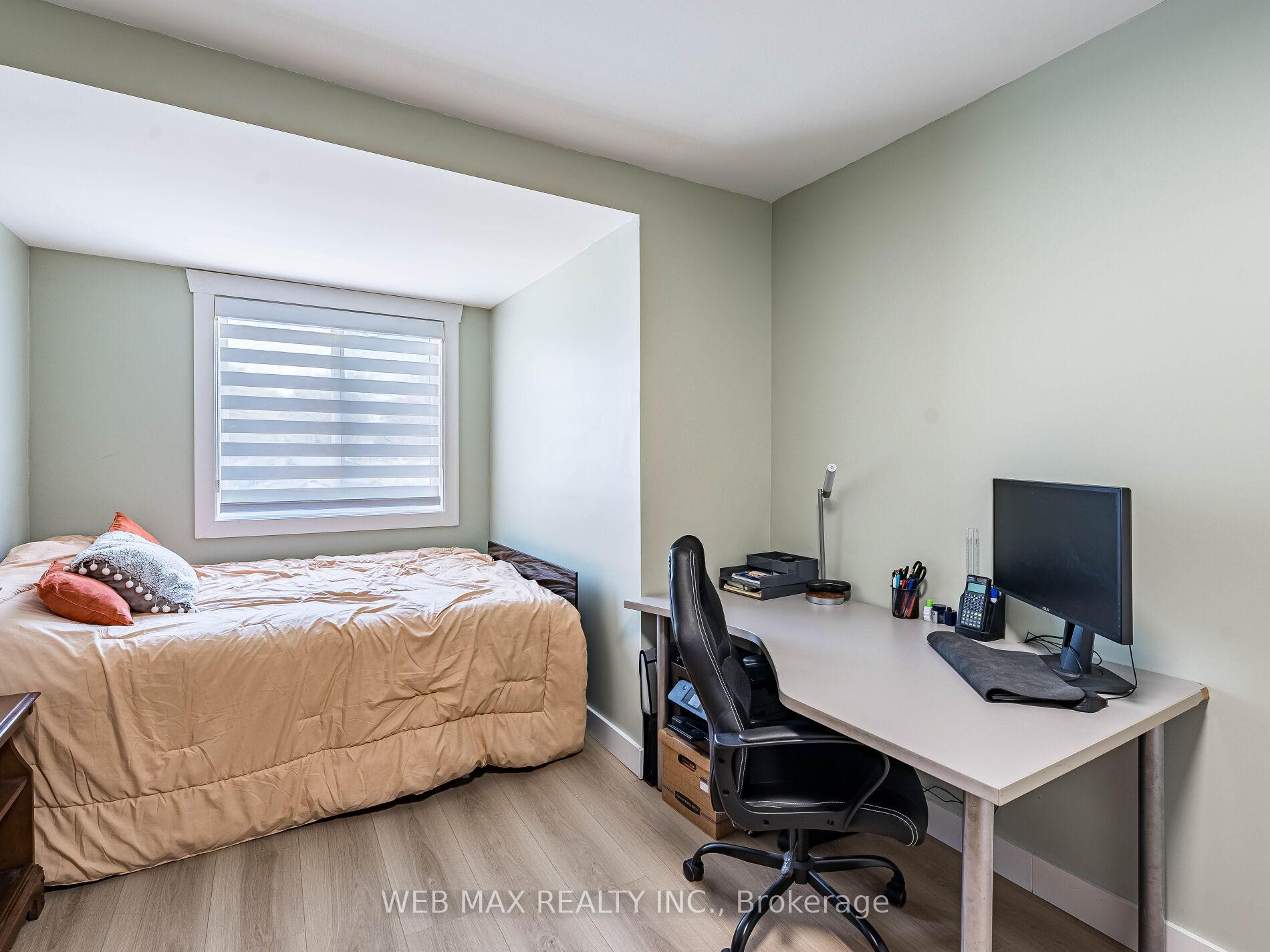 Photo 32 of 206 Parkview Drive, Innisfil, Gilford — HOMEH