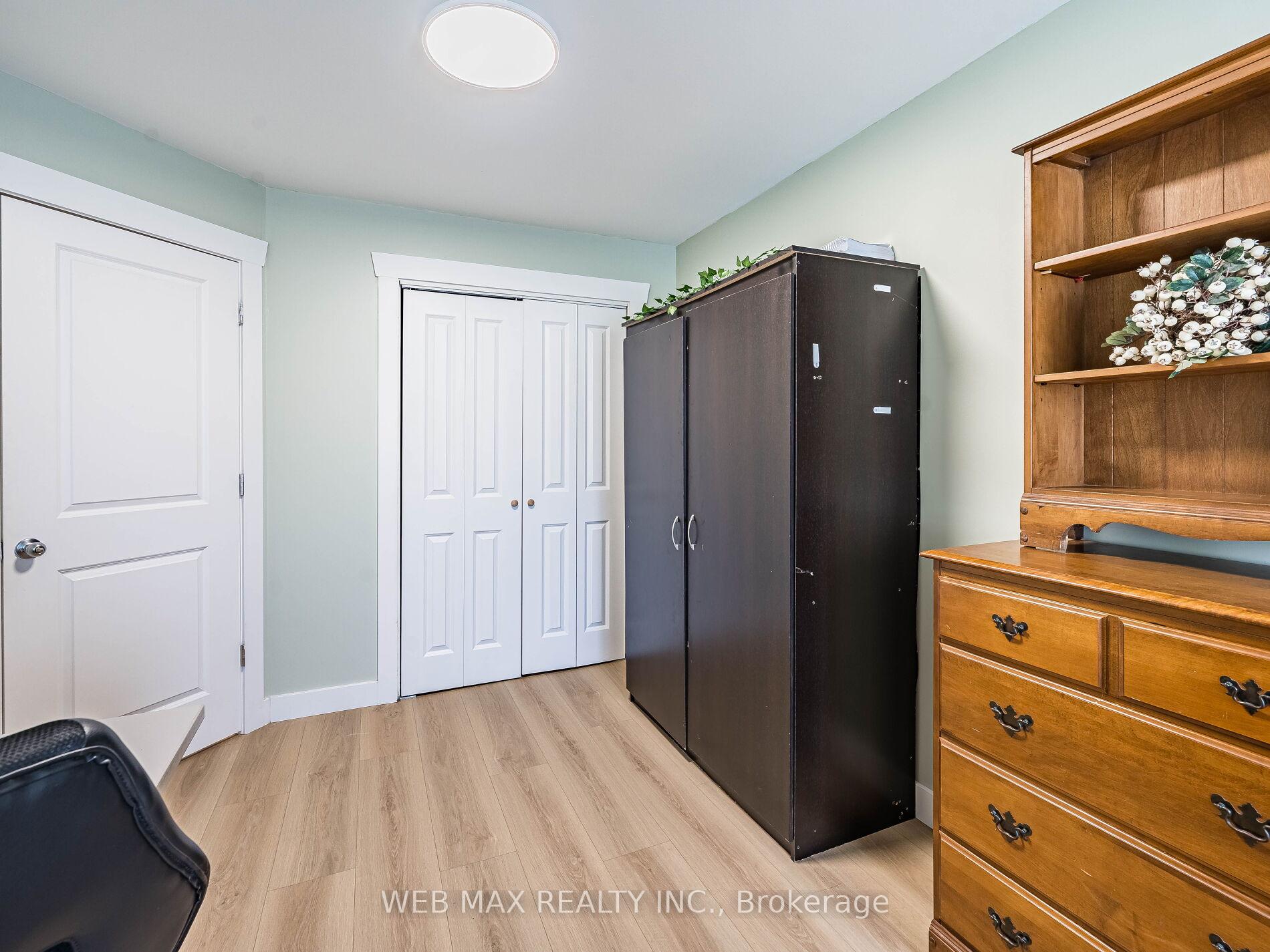 Photo 34 of 206 Parkview Drive, Innisfil, Gilford — HOMEH