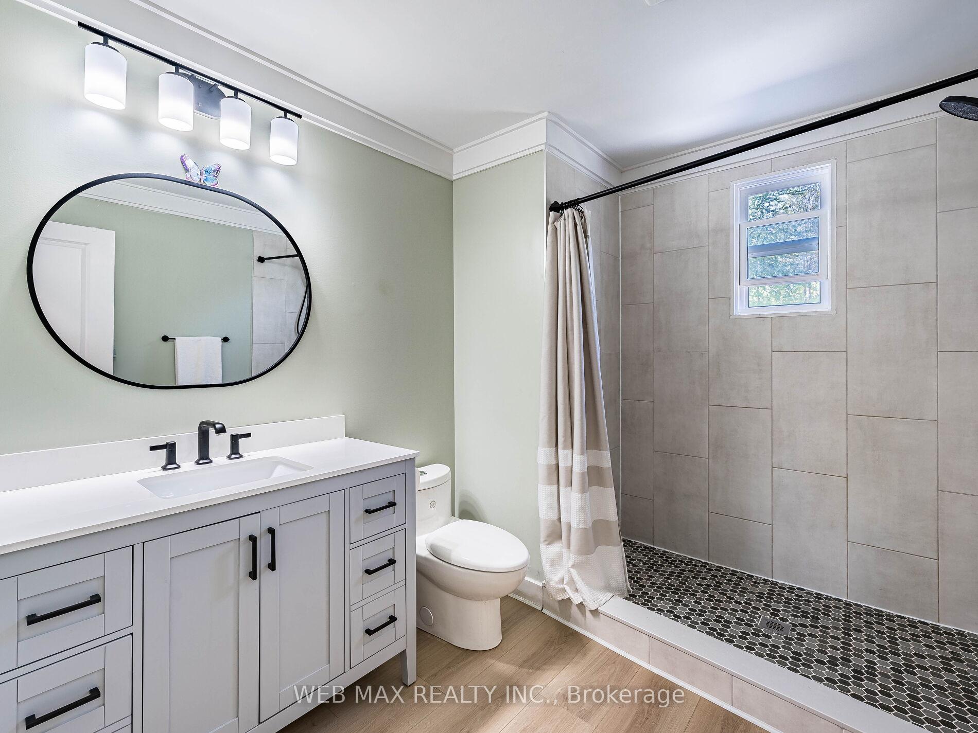 Photo 35 of 206 Parkview Drive, Innisfil, Gilford — HOMEH