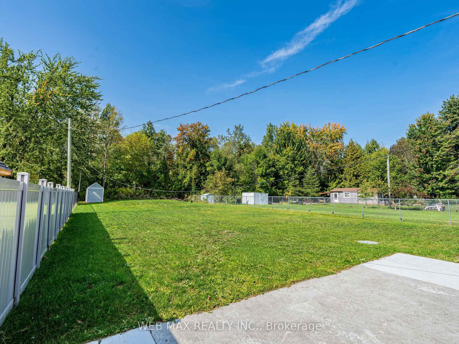 Photo 40 of 206 Parkview Drive, Innisfil, Gilford — HOMEH