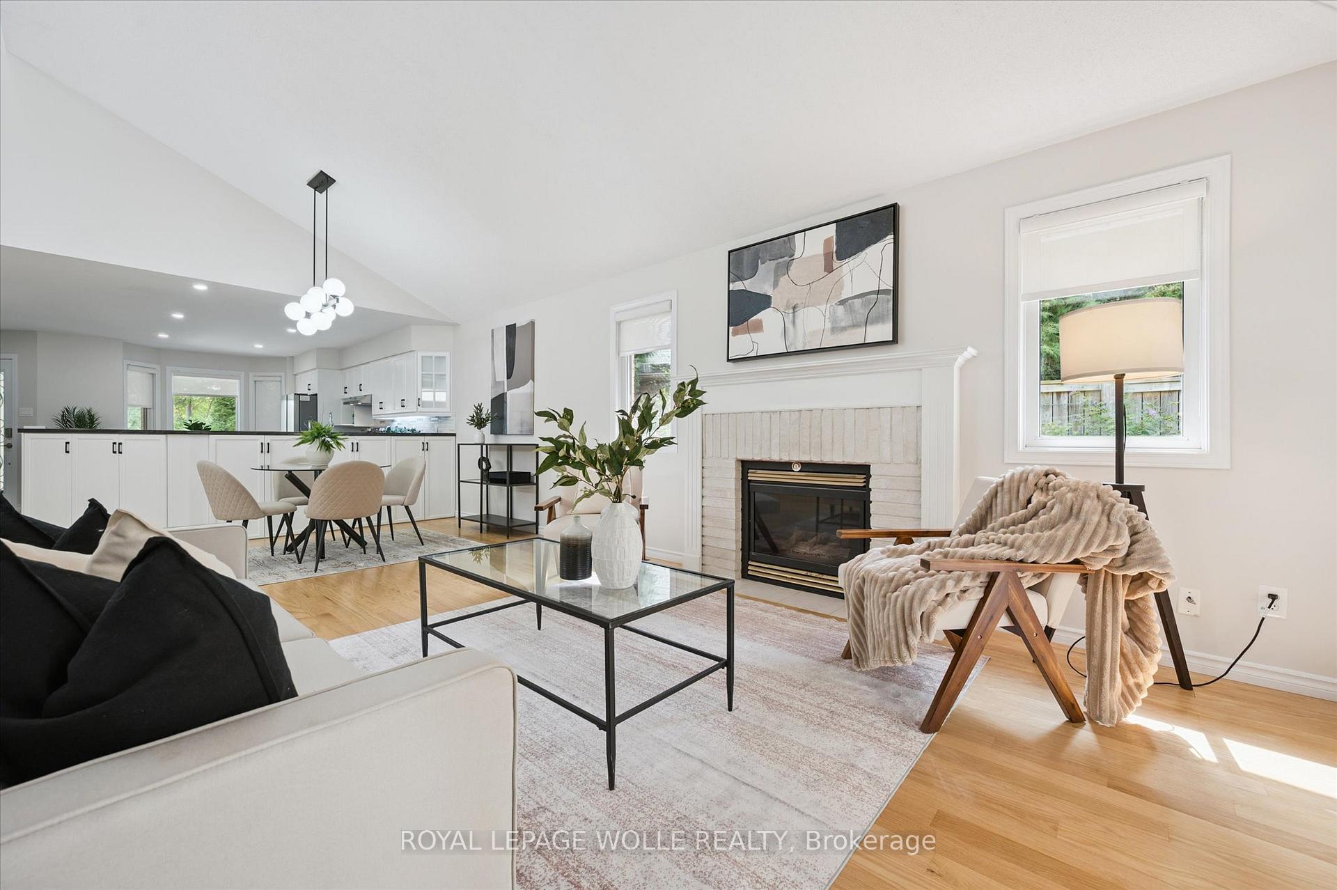 Photo 11 of 22 Windward Place, Kitchener — HOMEH