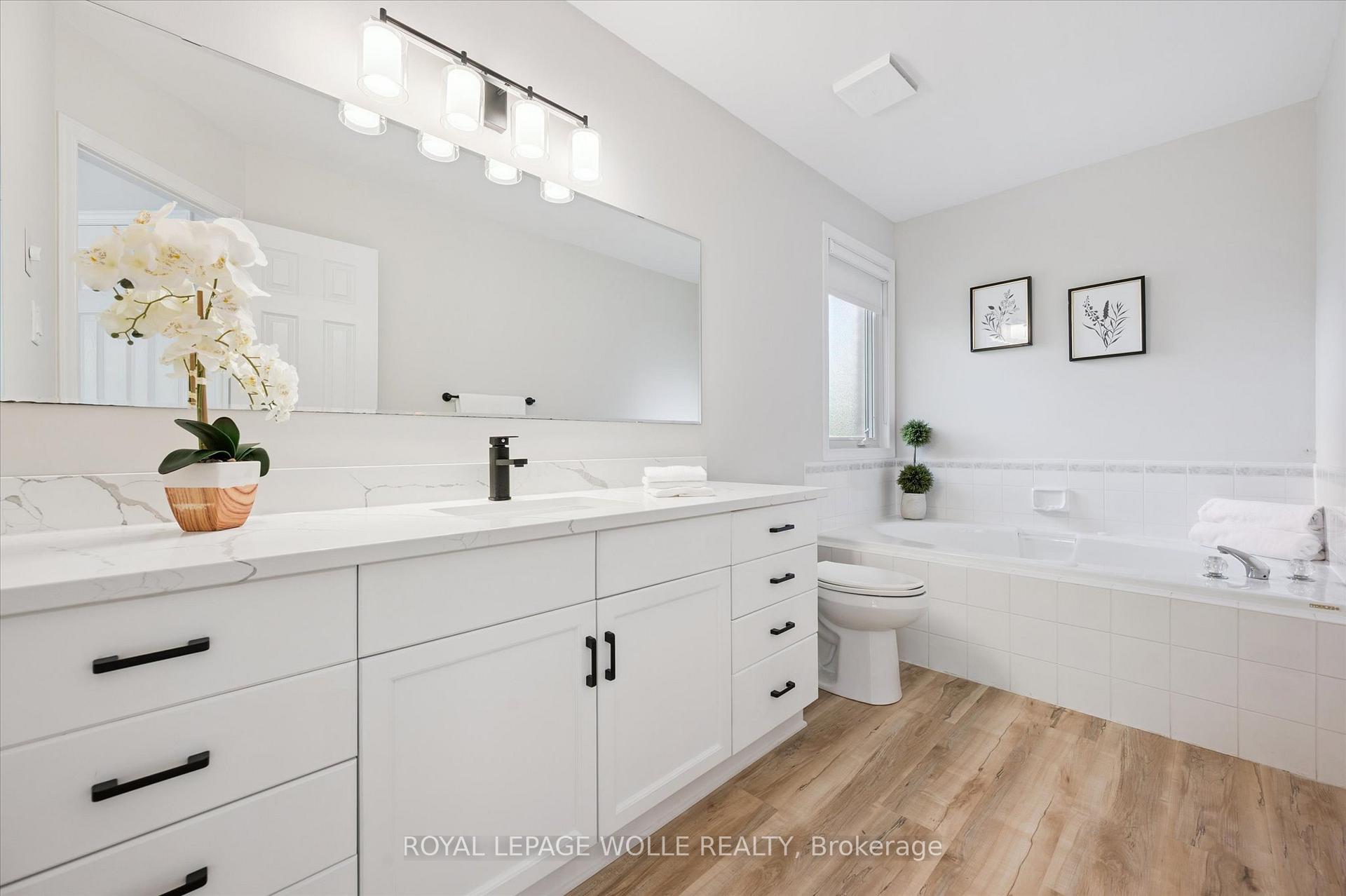 Photo 24 of 22 Windward Place, Kitchener — HOMEH