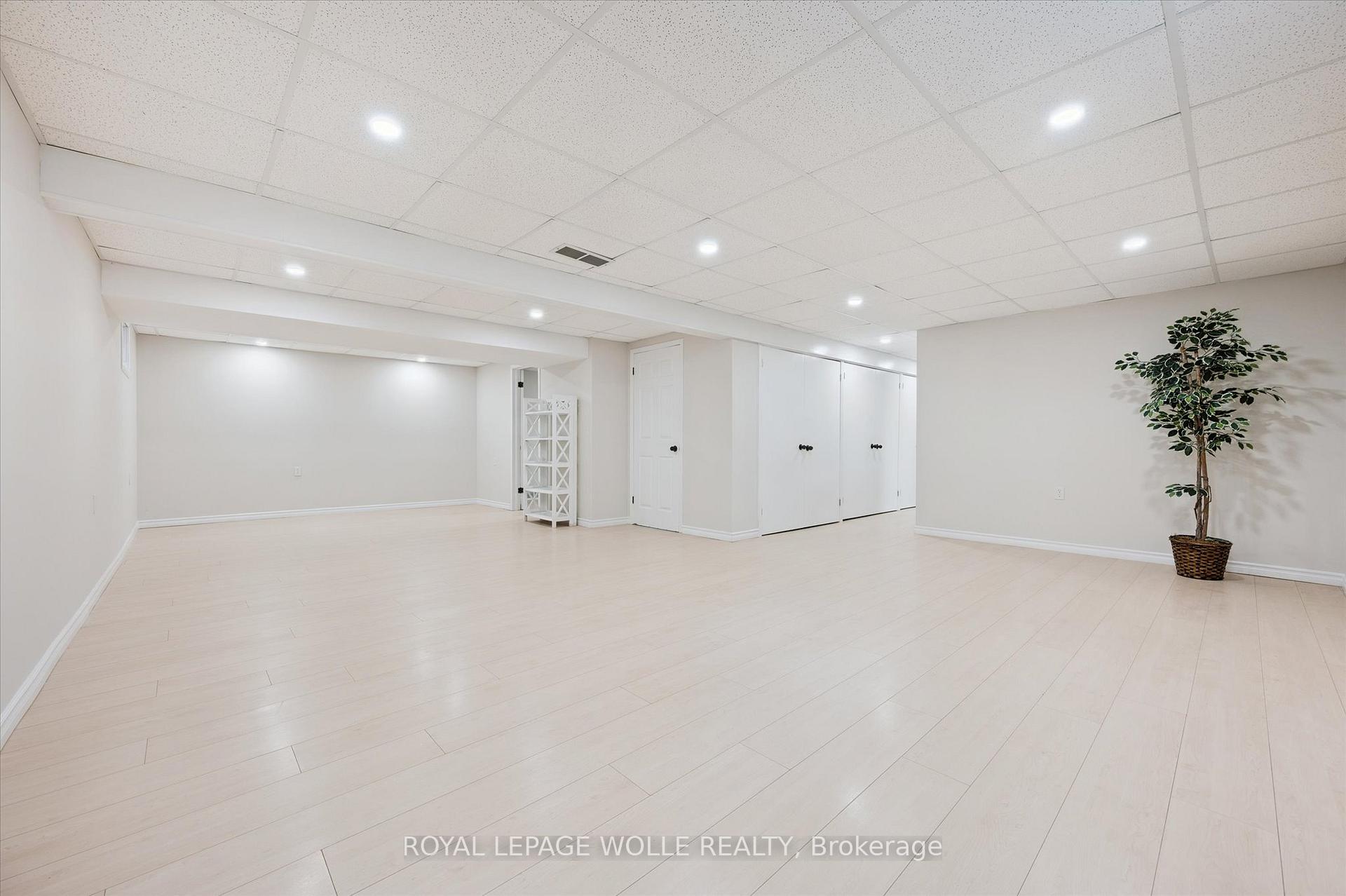 Photo 26 of 22 Windward Place, Kitchener — HOMEH