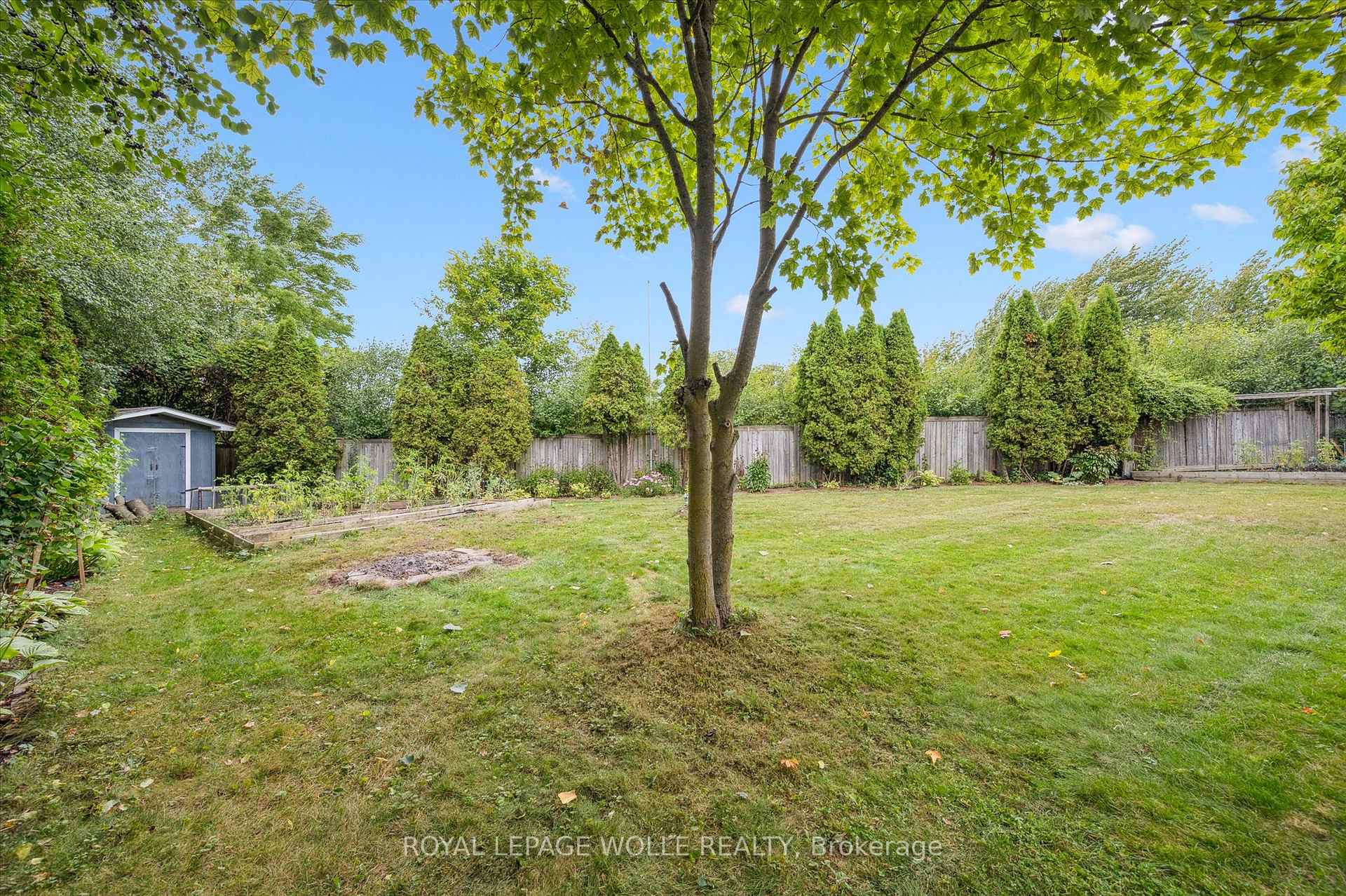 Photo 40 of 22 Windward Place, Kitchener — HOMEH