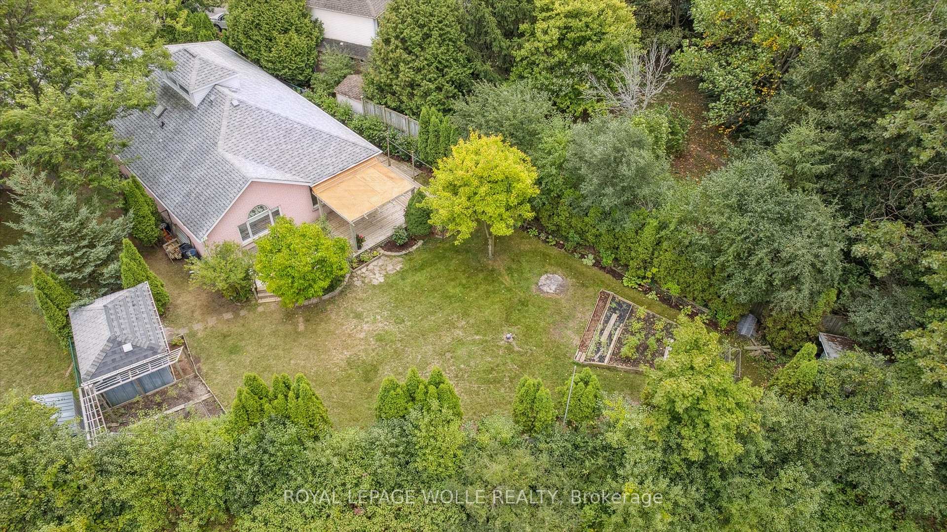 Photo 44 of 22 Windward Place, Kitchener — HOMEH