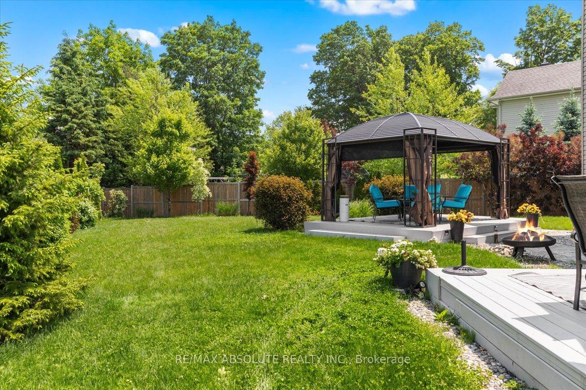 Photo 38 of 706 Bridleglen Crescent, Ottawa, Kanata - Emerald Meadows/Trailwest — HOMEH