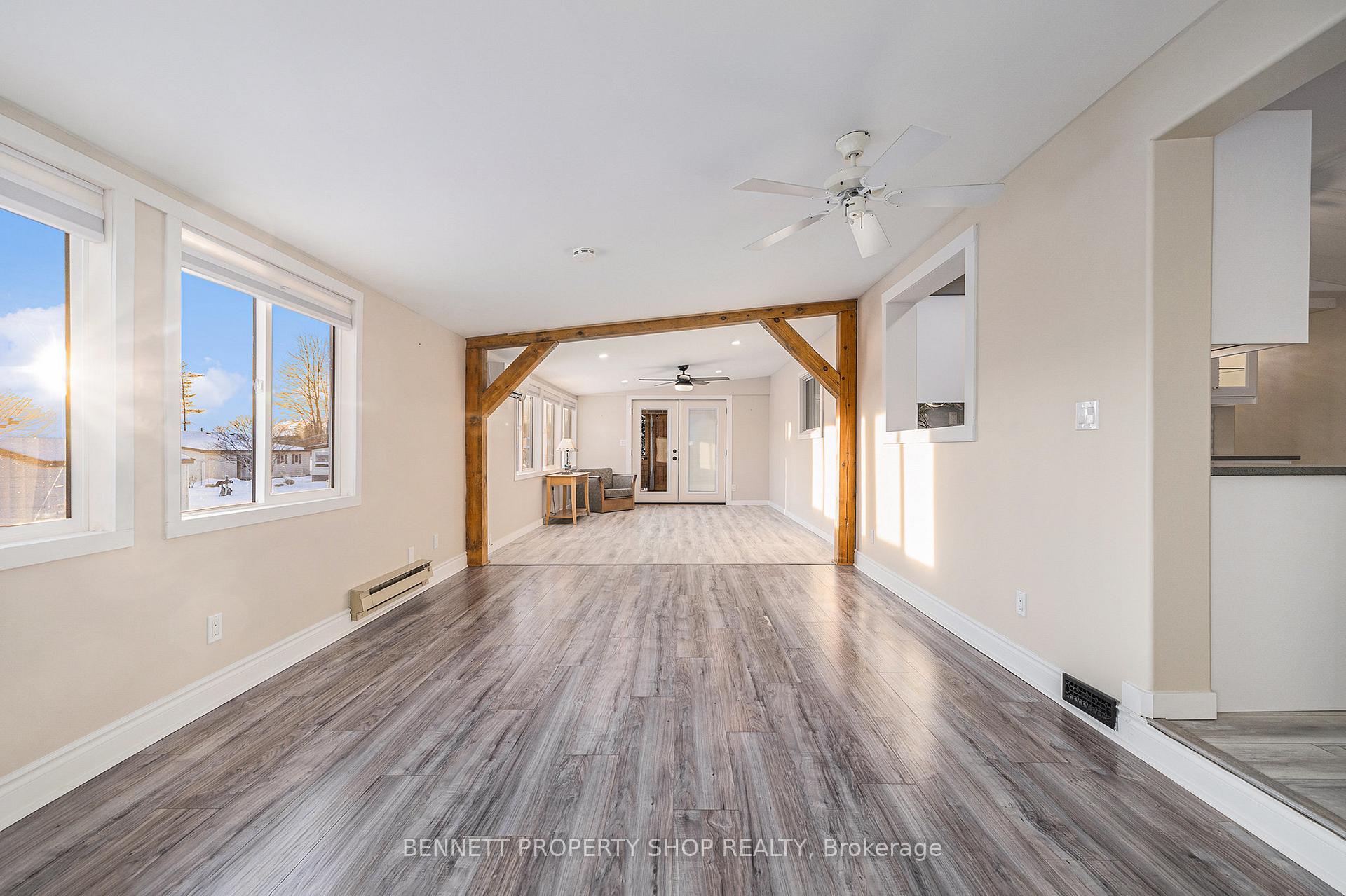 Photo 9 of 3 Hardwood Lane, McNab/Braeside, Mcnab/Braeside Twps — HOMEH