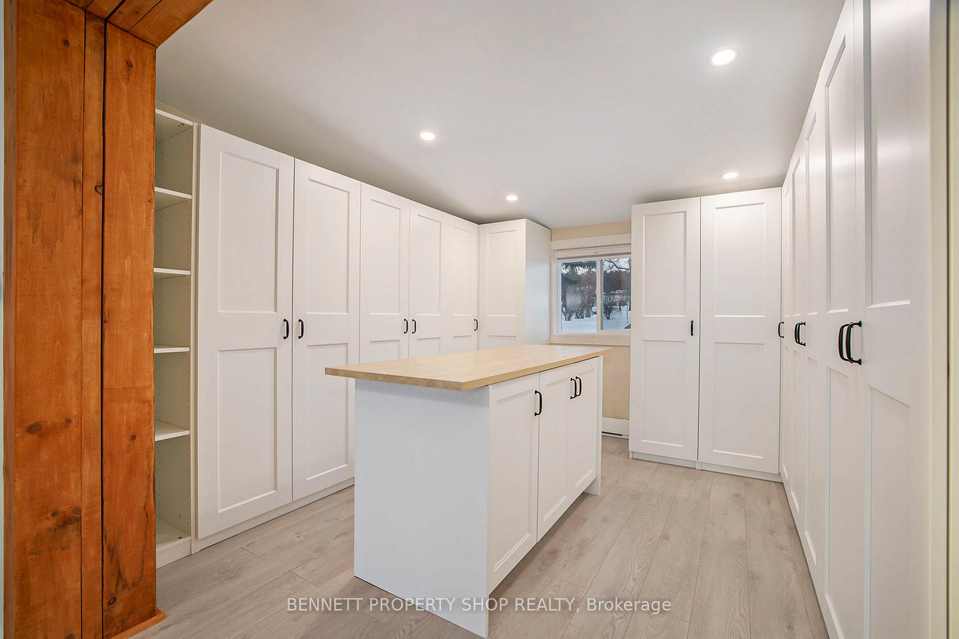 Photo 12 of 3 Hardwood Lane, McNab/Braeside, Mcnab/Braeside Twps — HOMEH