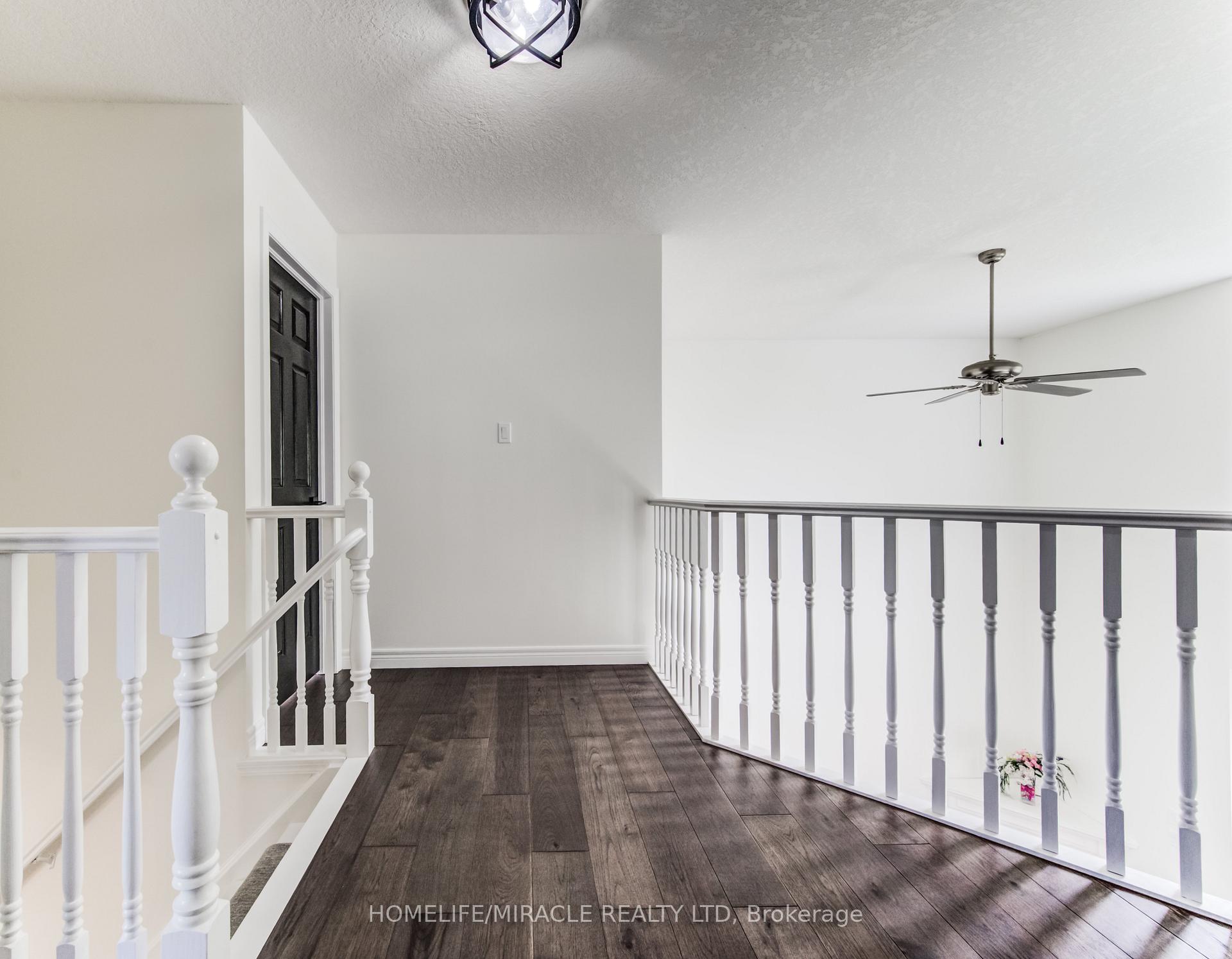 Photo 21 of 124 Winding Wood Crescent, Kitchener, Doon South — HOMEH