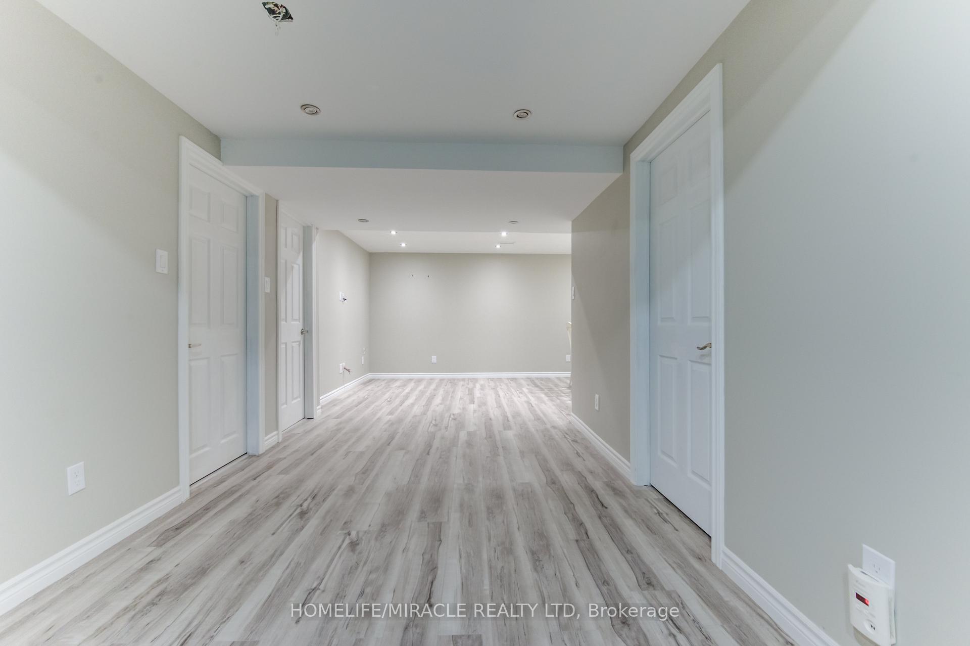 Photo 40 of 124 Winding Wood Crescent, Kitchener, Doon South — HOMEH