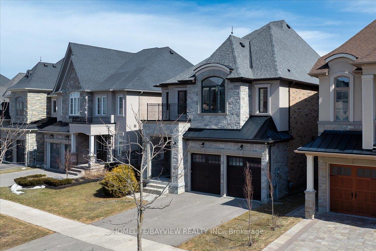 Photo 3 of 102 Robert Berry Crescent, King, King City — HOMEH