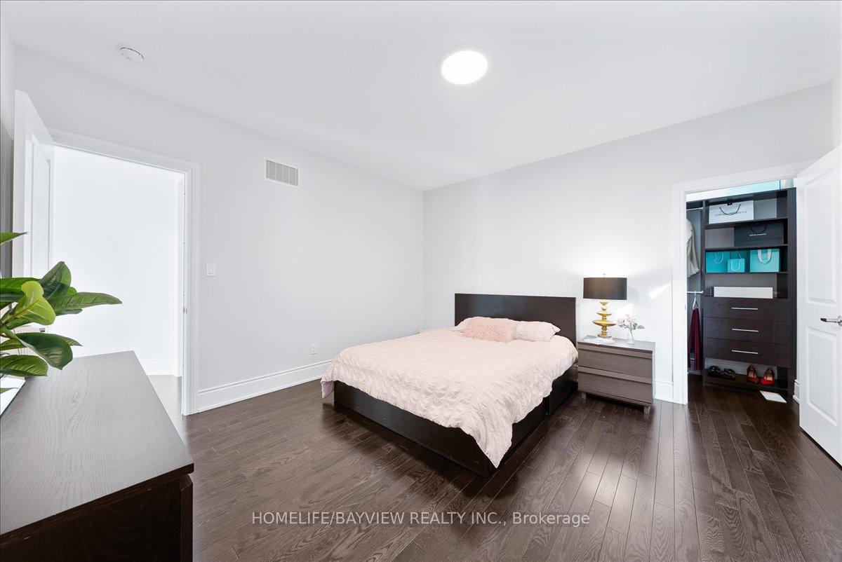 Photo 26 of 102 Robert Berry Crescent, King, King City — HOMEH