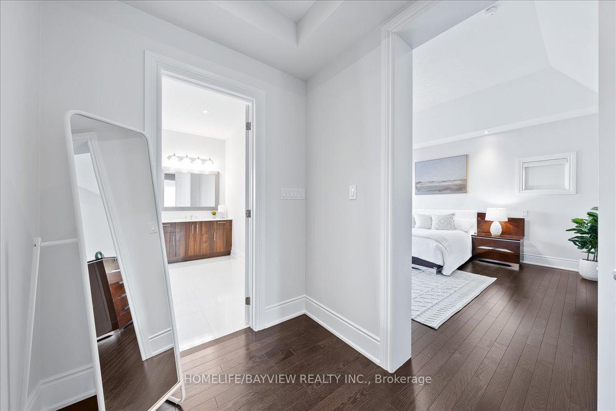 Photo 32 of 102 Robert Berry Crescent, King, King City — HOMEH