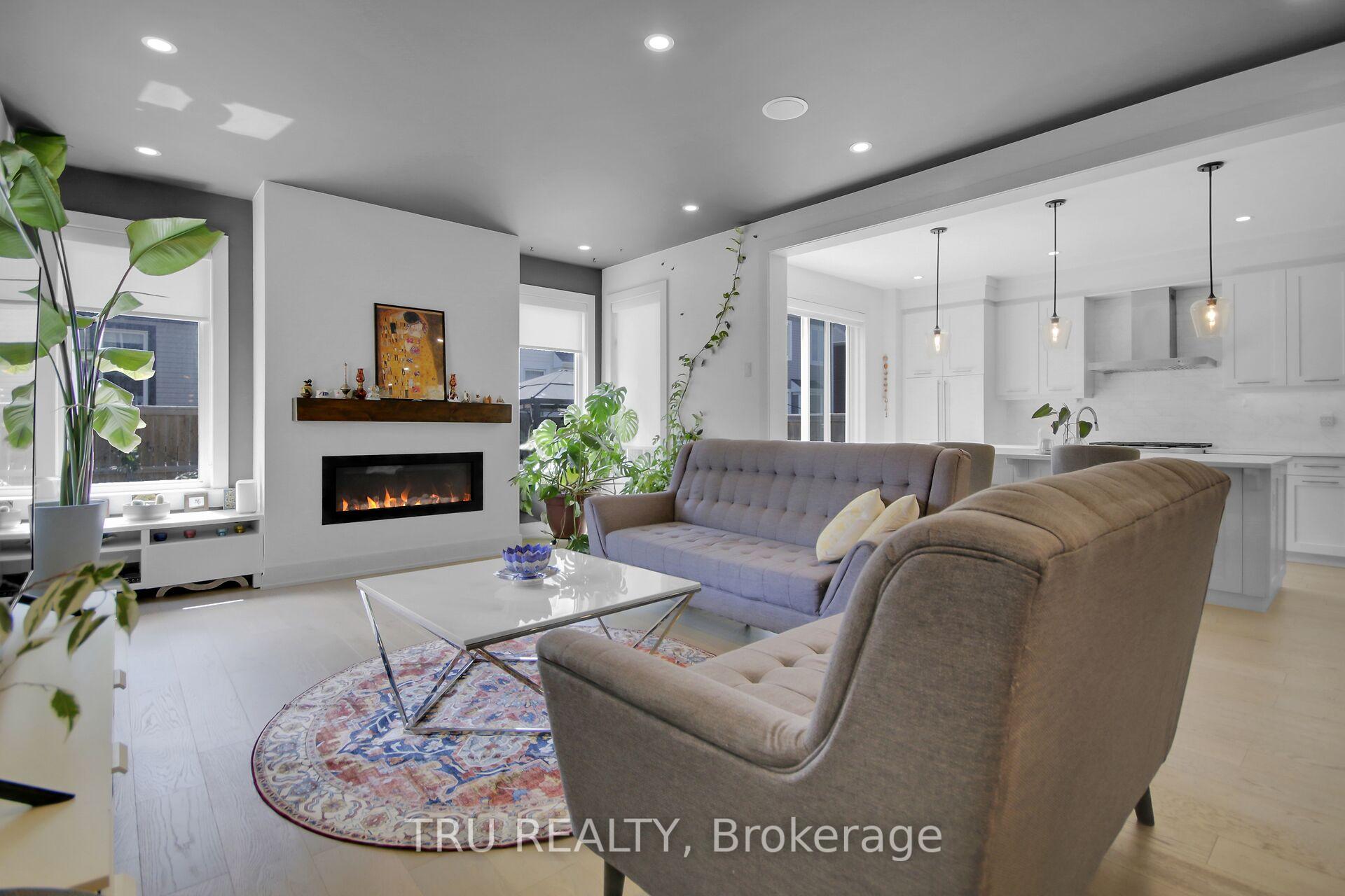 Photo 11 of 993 Shimmerton Circle, Ottawa, Kanata - Emerald Meadows/Trailwest — HOMEH