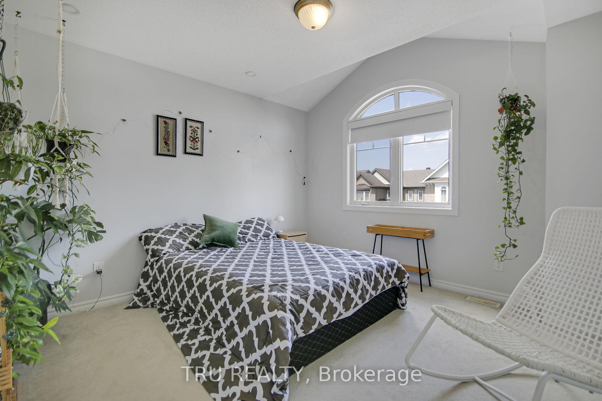 Photo 25 of 993 Shimmerton Circle, Ottawa, Kanata - Emerald Meadows/Trailwest — HOMEH