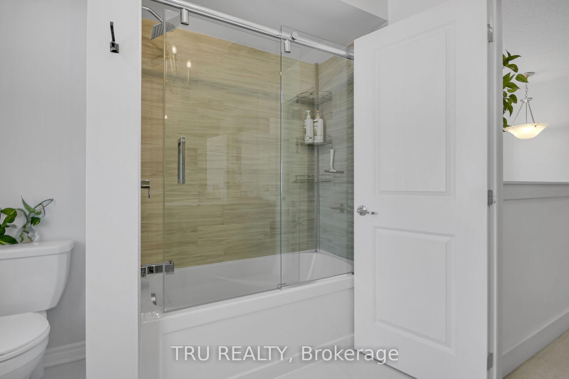 Photo 29 of 993 Shimmerton Circle, Ottawa, Kanata - Emerald Meadows/Trailwest — HOMEH