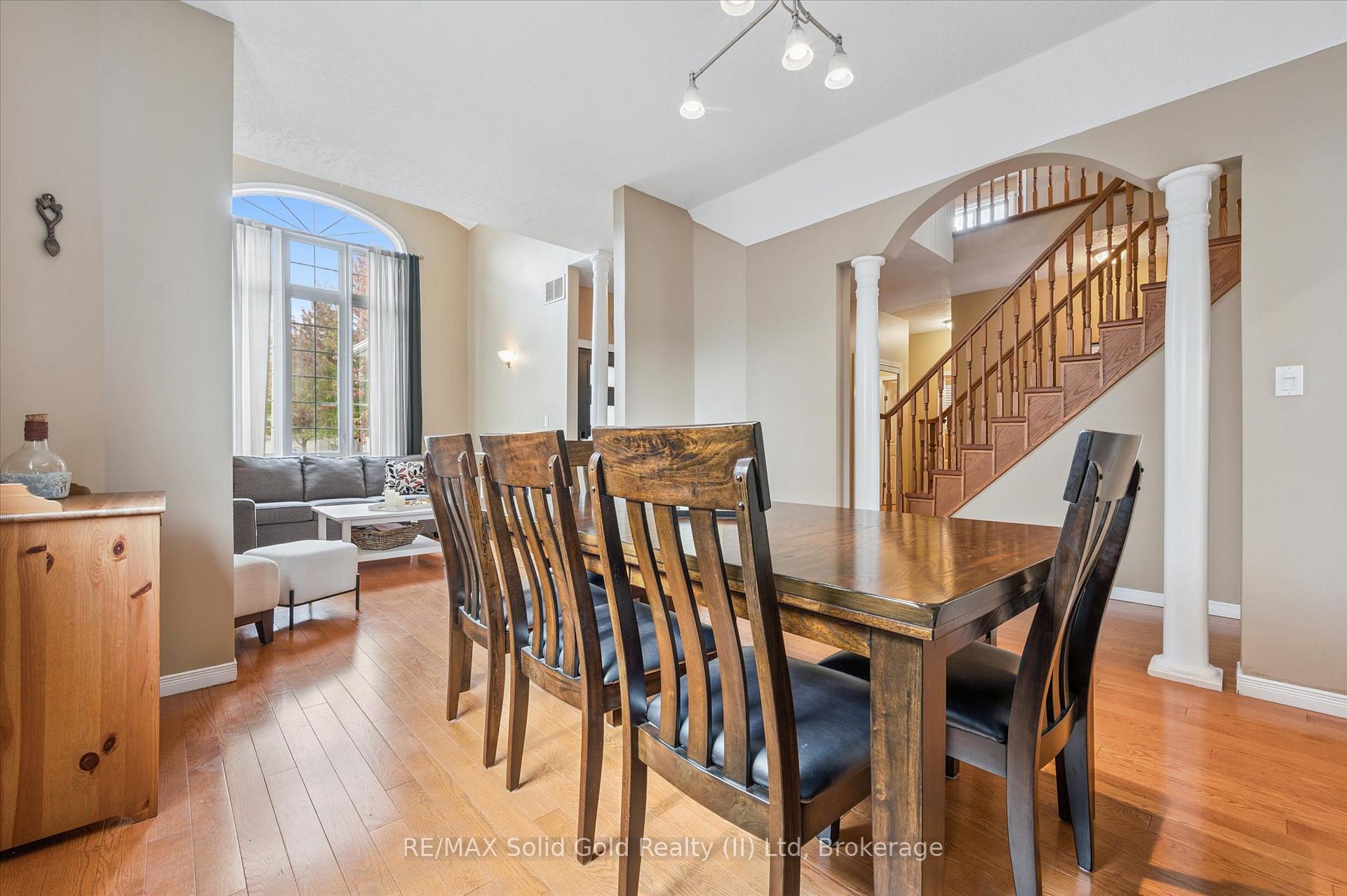 Photo 7 of 232 Laurel Springs Court, Kitchener — HOMEH