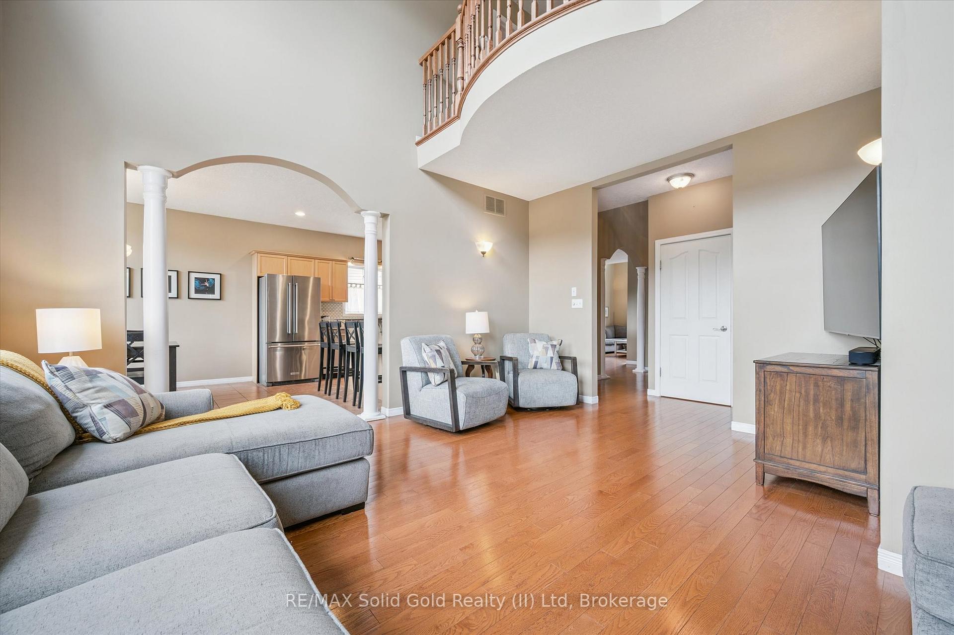 Photo 10 of 232 Laurel Springs Court, Kitchener — HOMEH