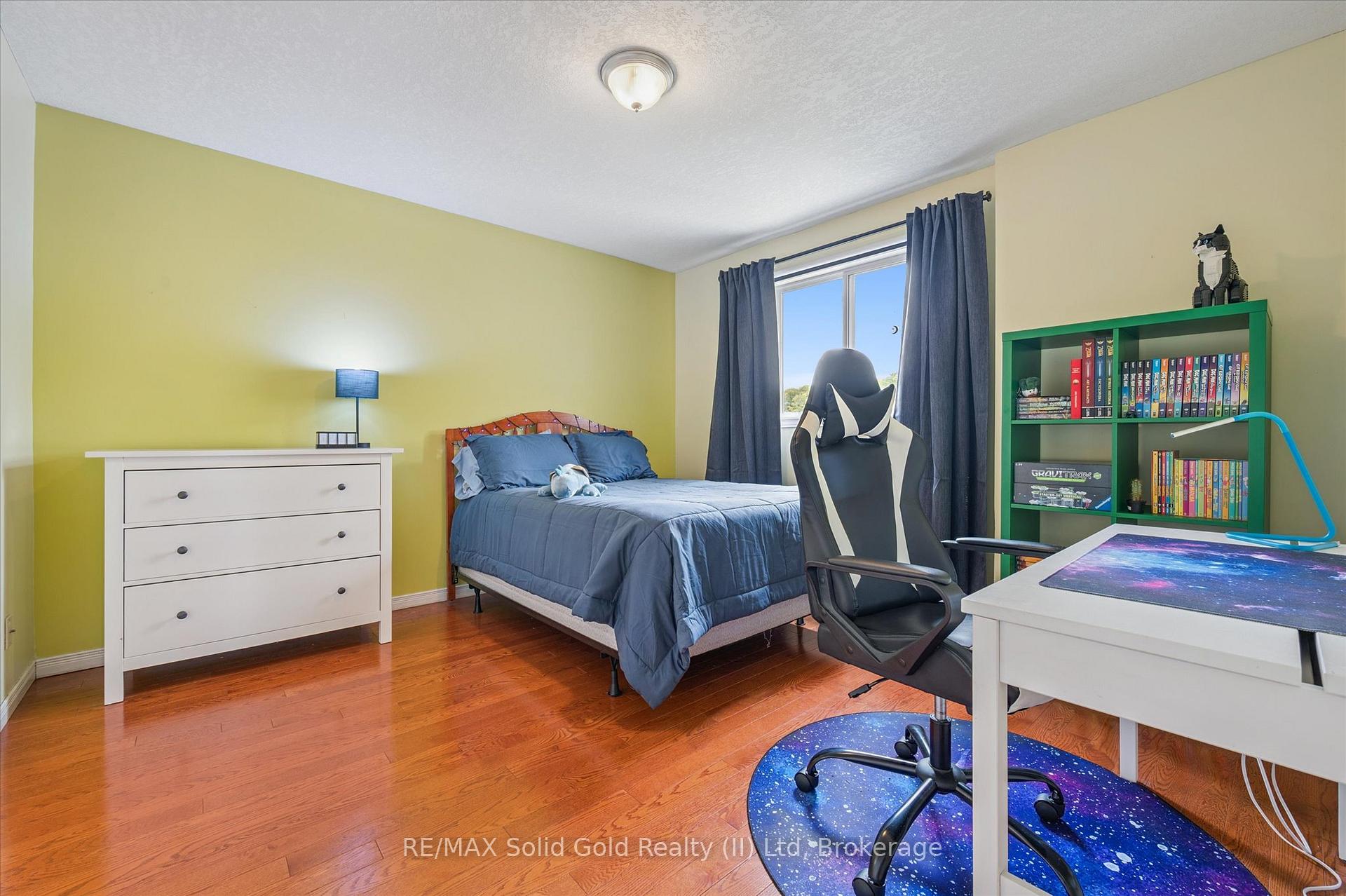 Photo 20 of 232 Laurel Springs Court, Kitchener — HOMEH