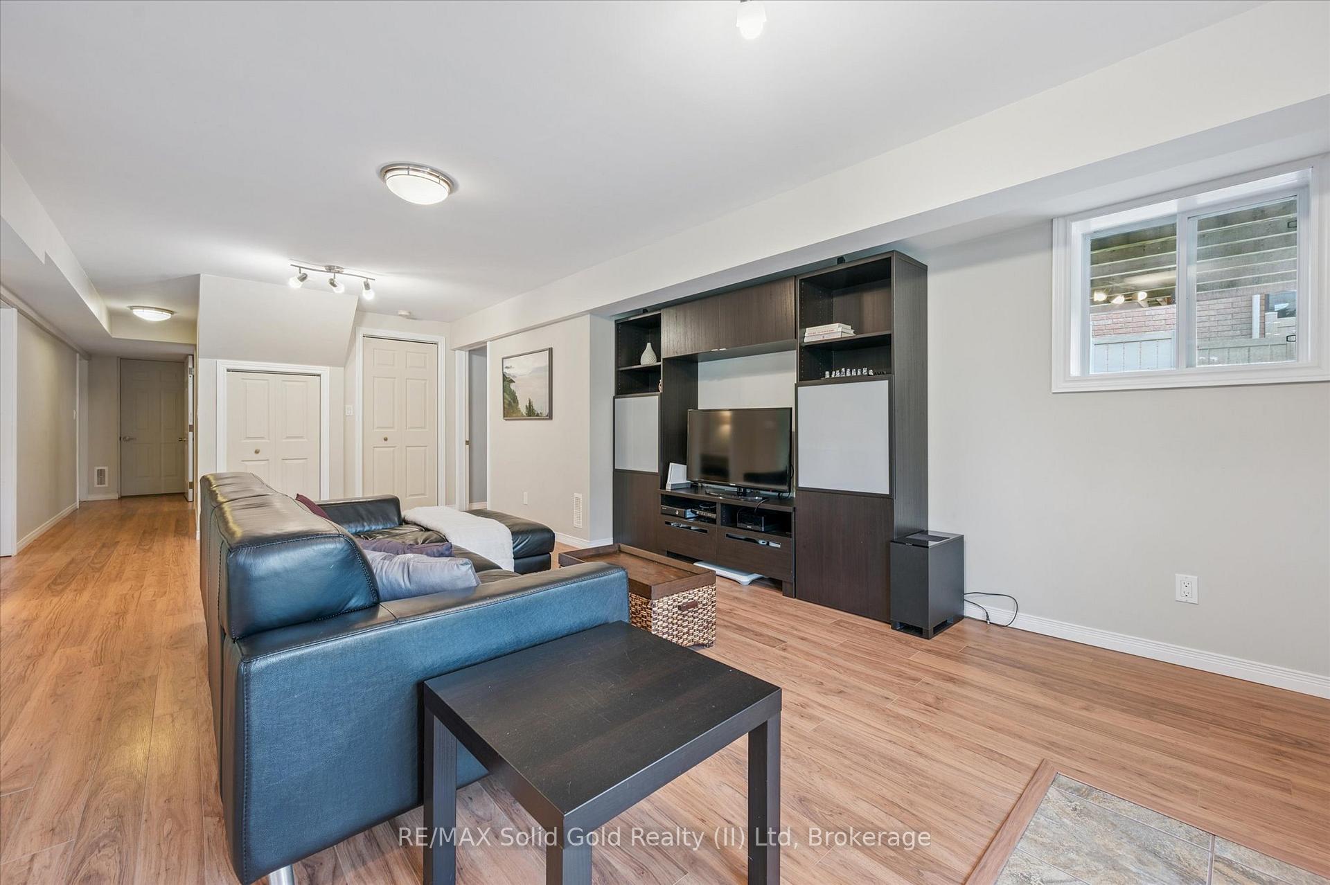 Photo 31 of 232 Laurel Springs Court, Kitchener — HOMEH