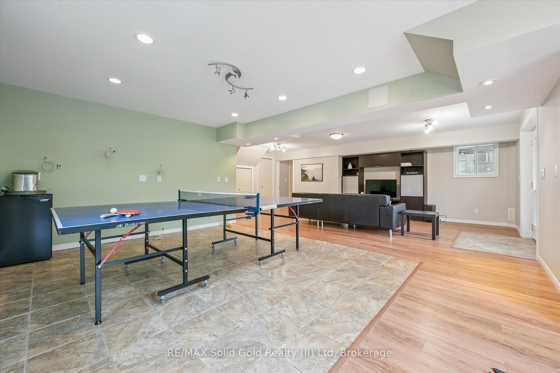 Photo 34 of 232 Laurel Springs Court, Kitchener — HOMEH